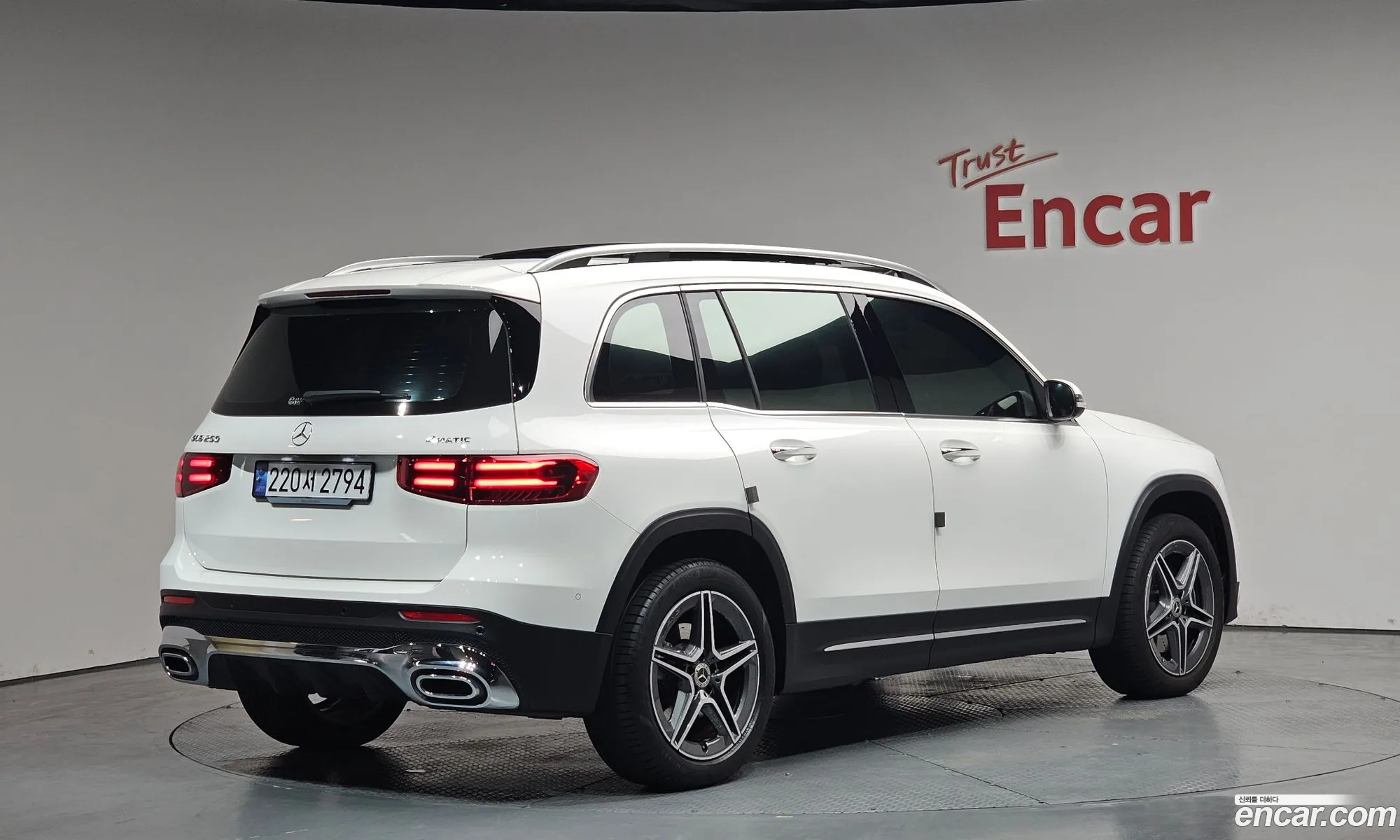 Mercedes-Benz GLB-Class X247 2024 — 32