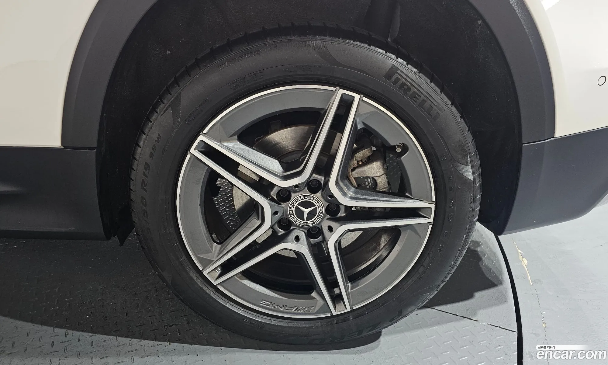 Mercedes-Benz GLB-Class X247 2024 — 28