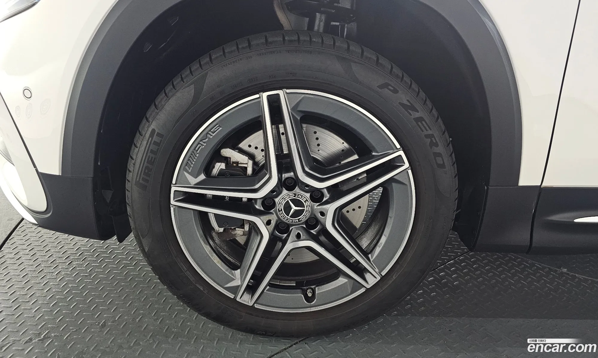 Mercedes-Benz GLB-Class X247 2024 — 20