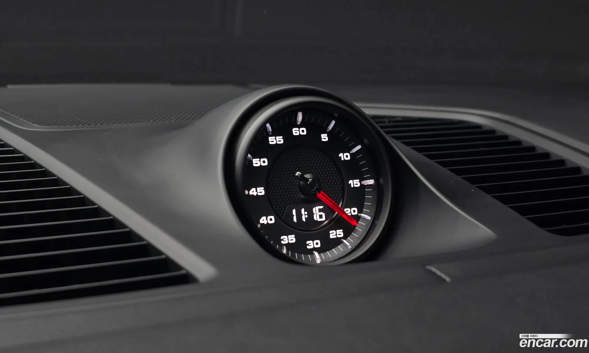 Porsche Cayenne 2023 WP1BA29Y9PDA37205 — 13