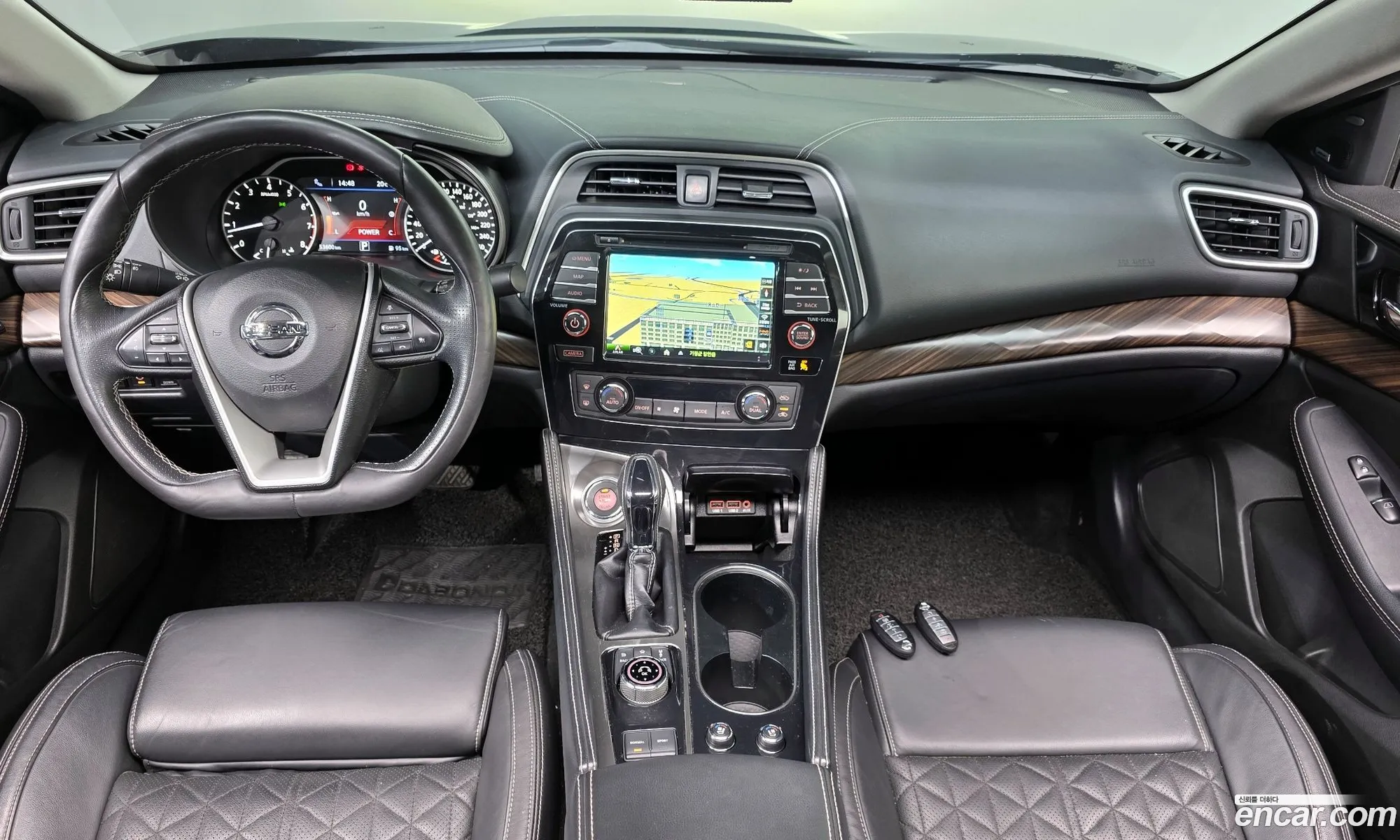 Nissan Maxima 2017 1N4AA6AP3HC398336 — 13