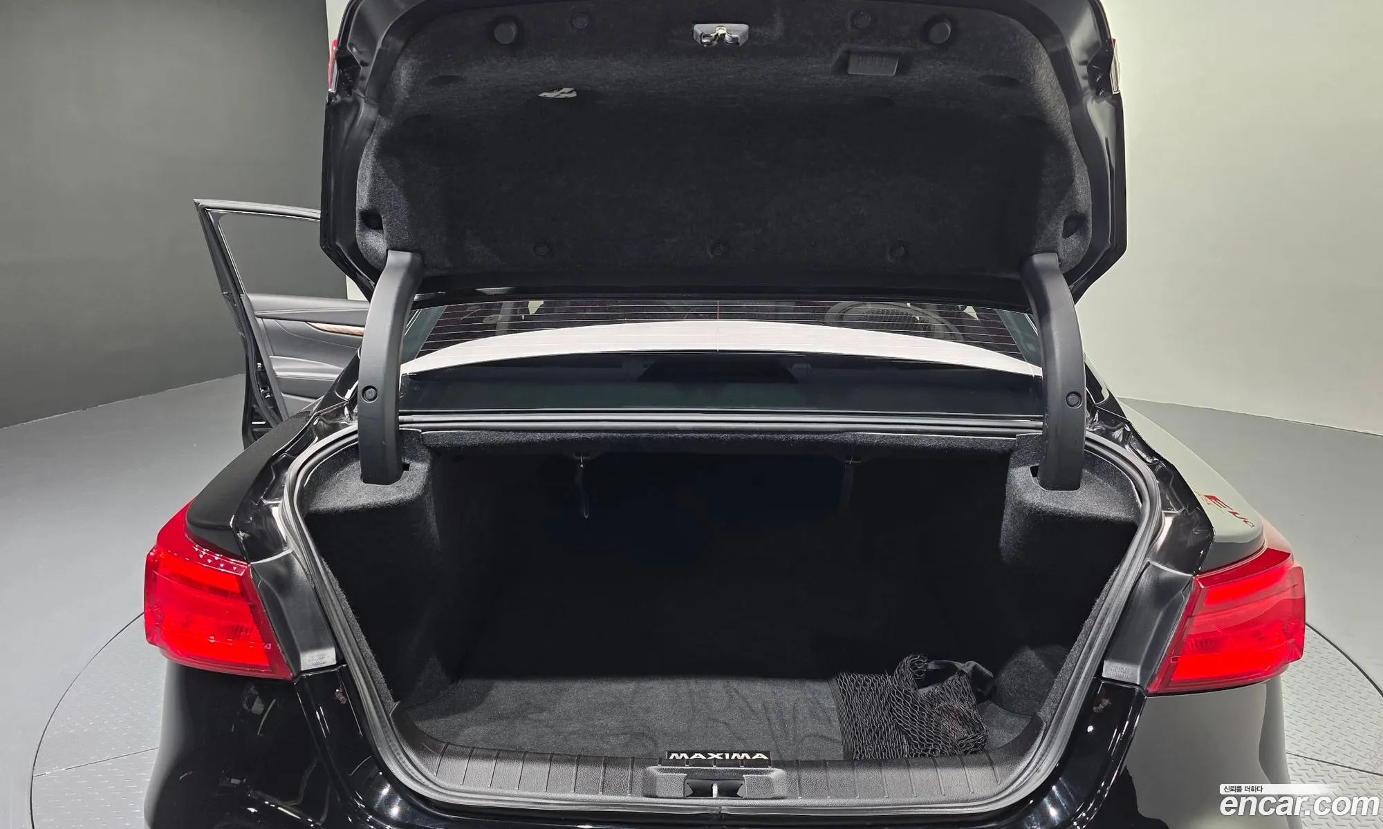Nissan Maxima 2017 1N4AA6AP3HC398336 — 8