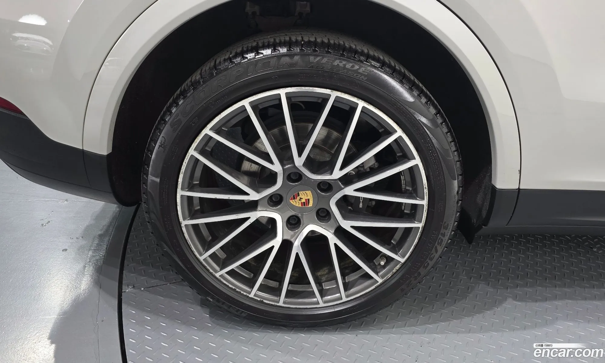 Porsche Cayenne 2022 — 31