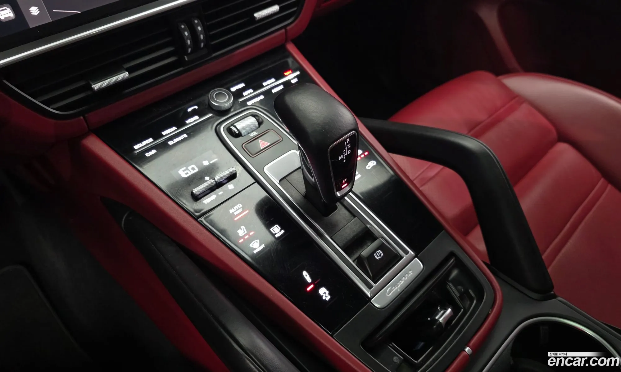 Porsche Cayenne 2022 — 21