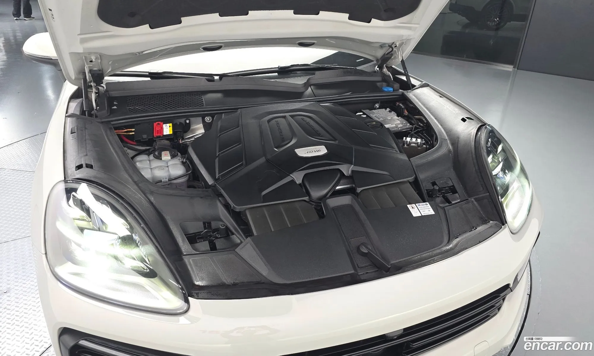 Porsche Cayenne 2022 — 27