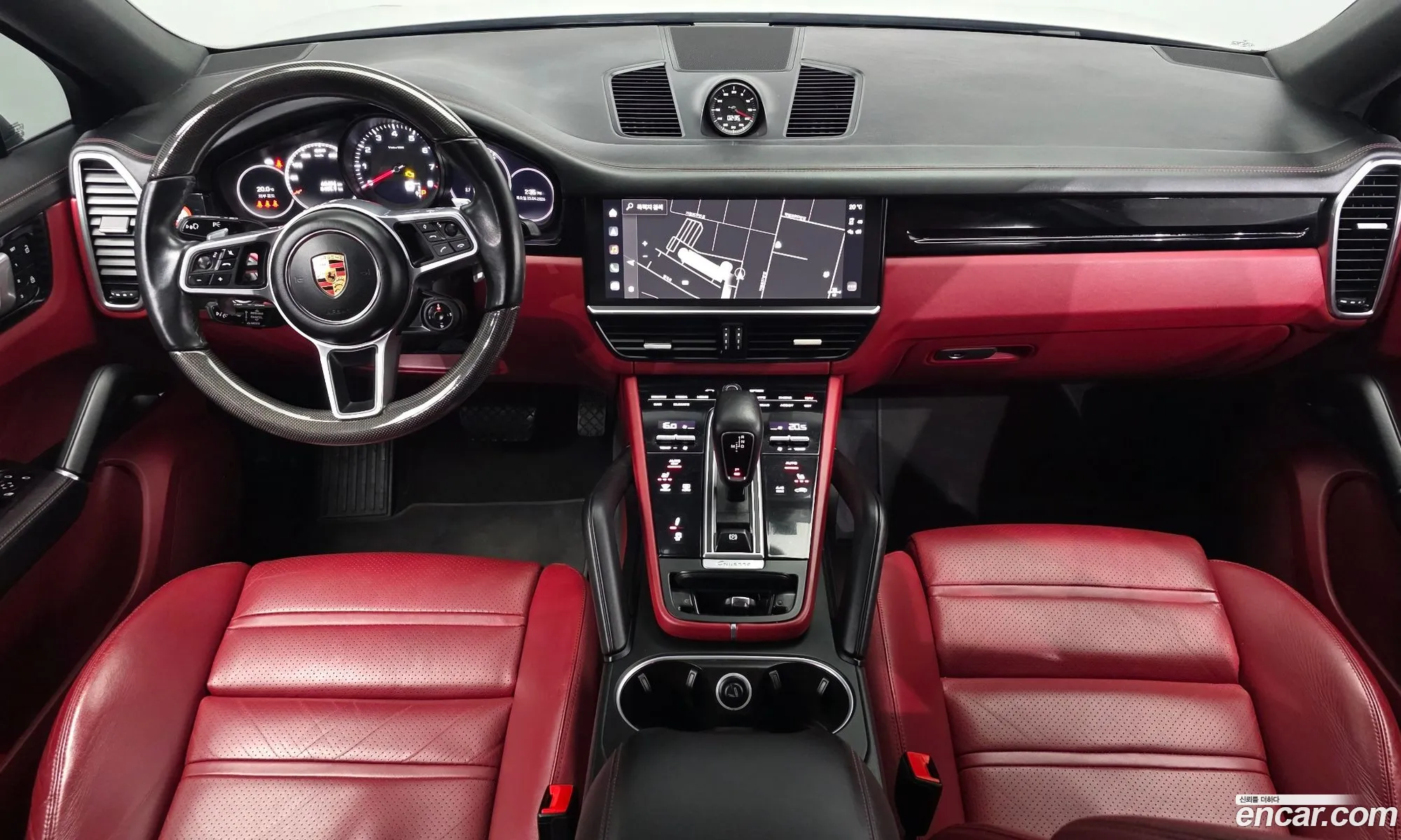 Porsche Cayenne 2022 — 11