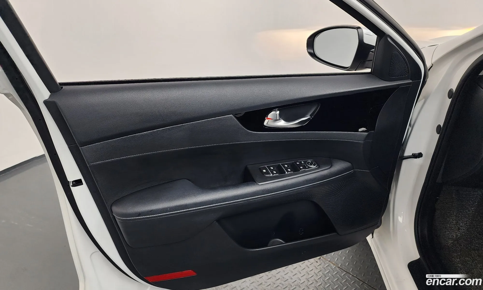 Kia K3 2024 — 29