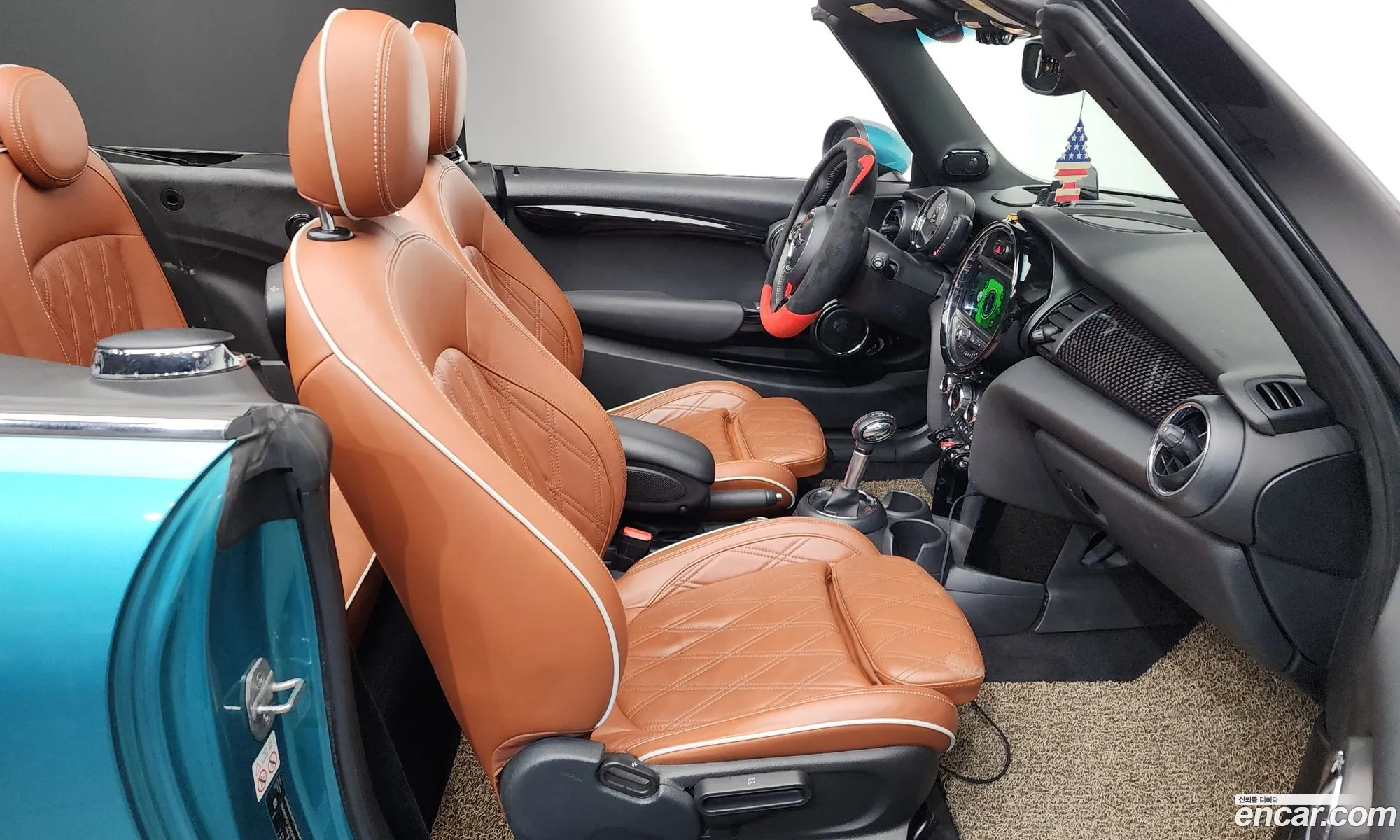 Mini Cooper S Convertible 2018 WMWWG9106K3A89583 — 17