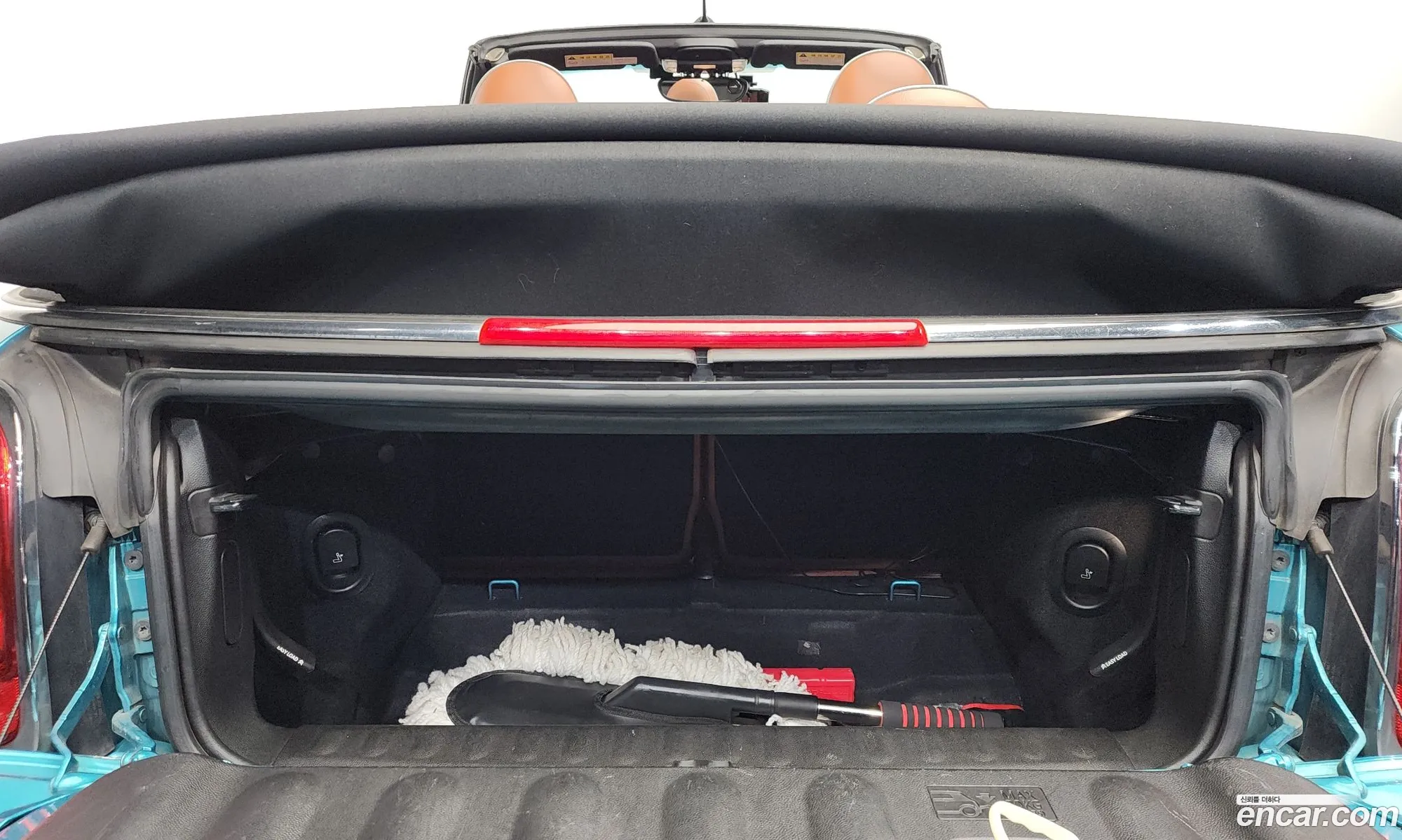 Mini Cooper S Convertible 2018 WMWWG9106K3A89583 — 25