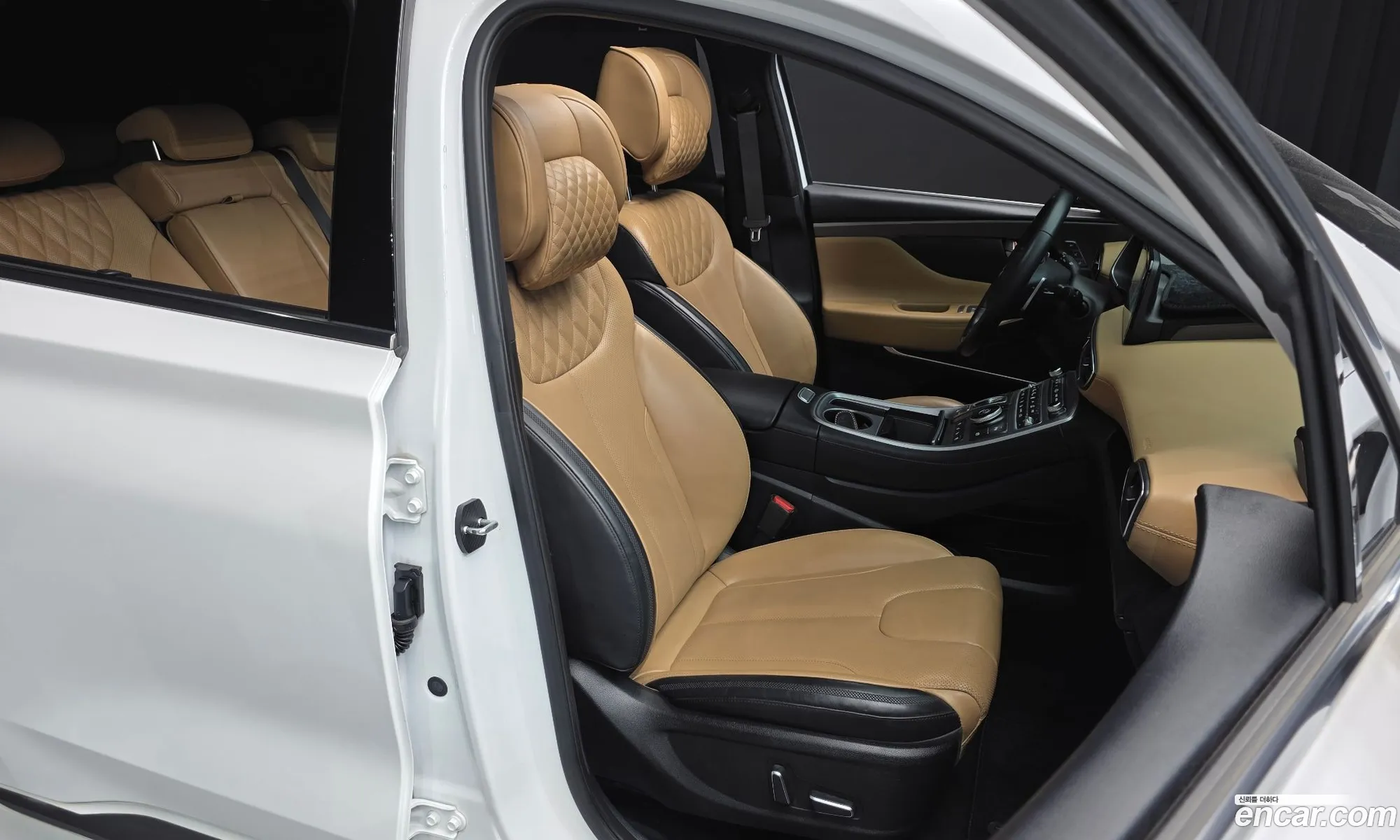 Hyundai Santa Fe 2021 — 16
