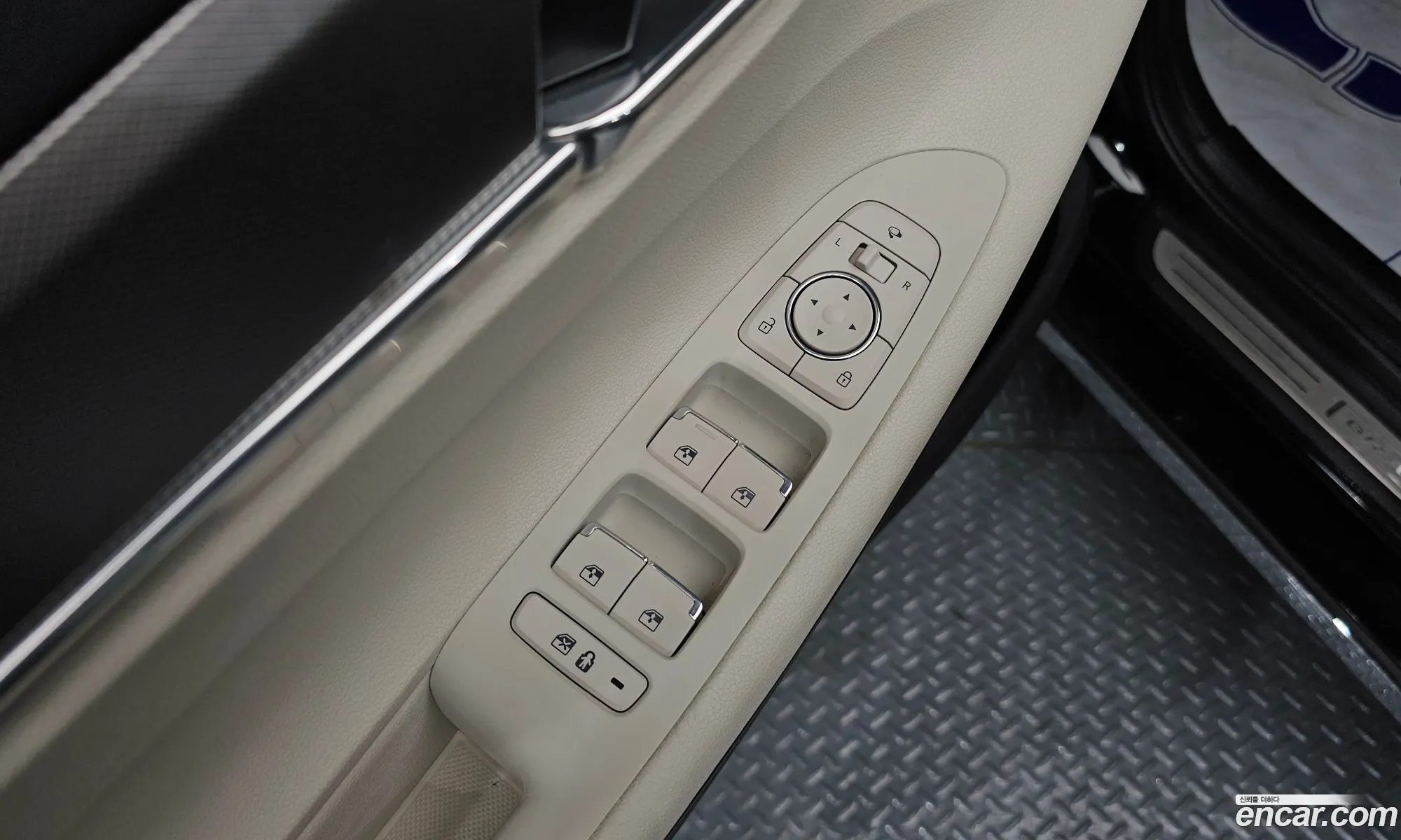Hyundai Grandeur IG 2022 — 5
