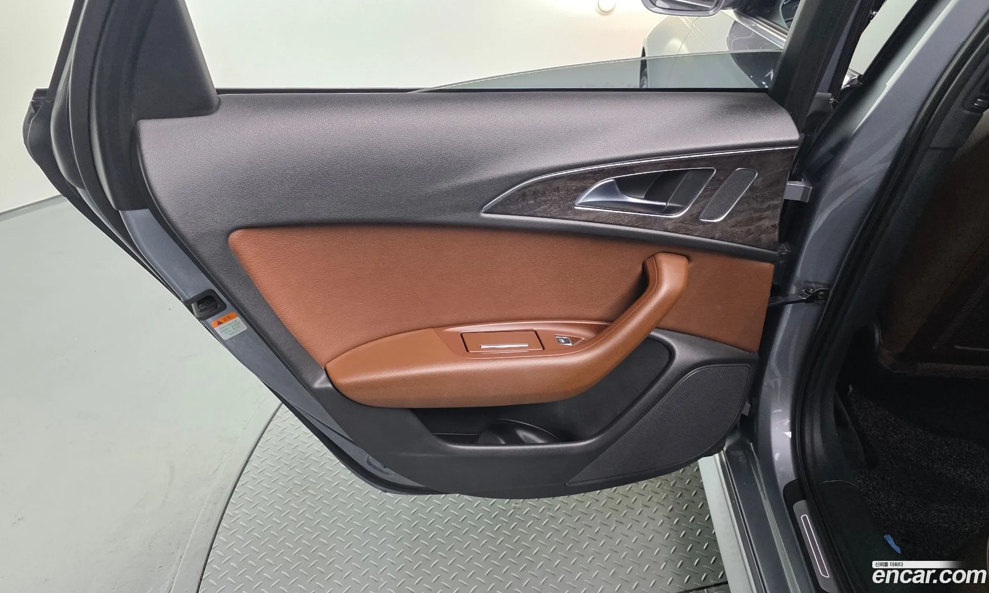 Audi A6 2018 WAUZZZ4G1JN066180 — 16