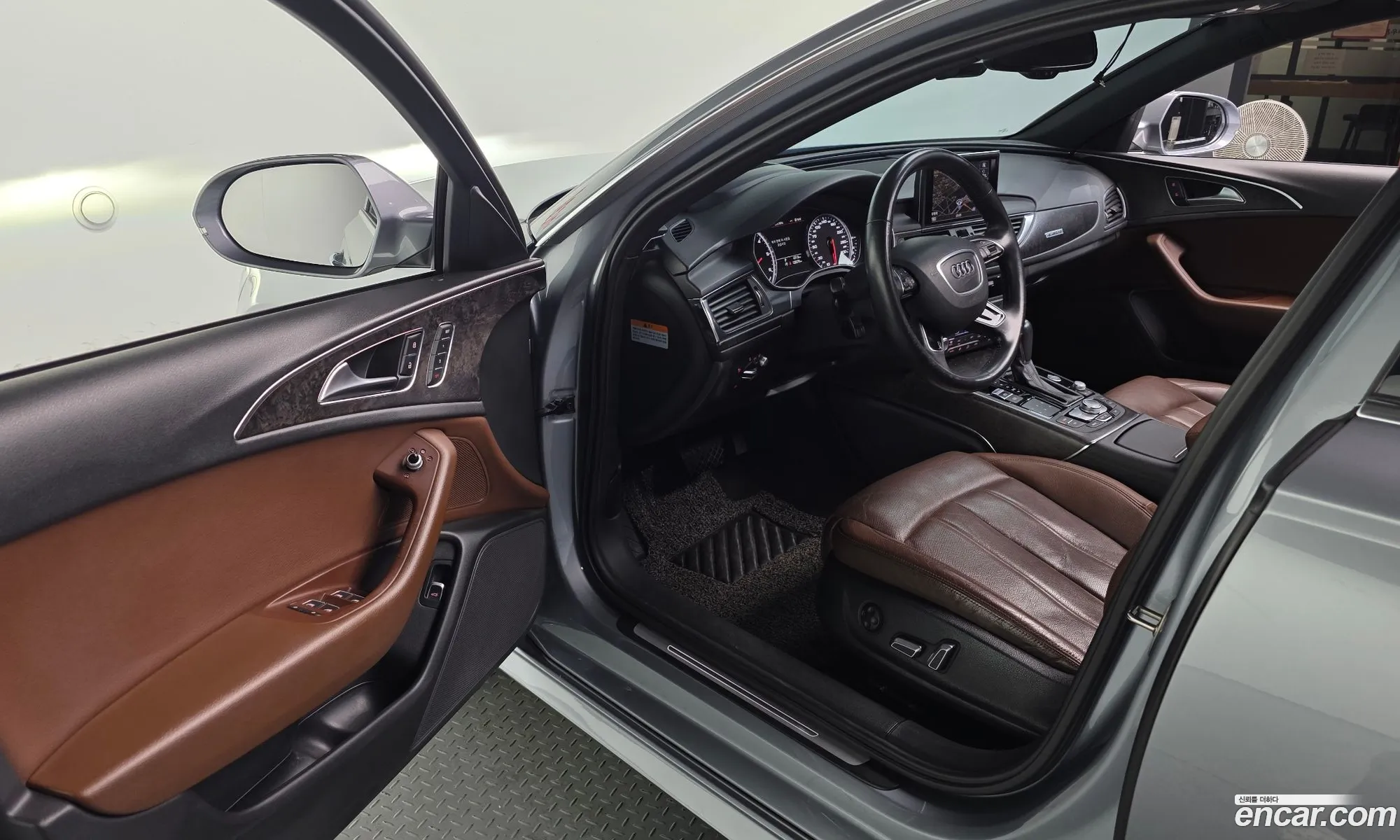 Audi A6 2018 WAUZZZ4G1JN066180 — 18