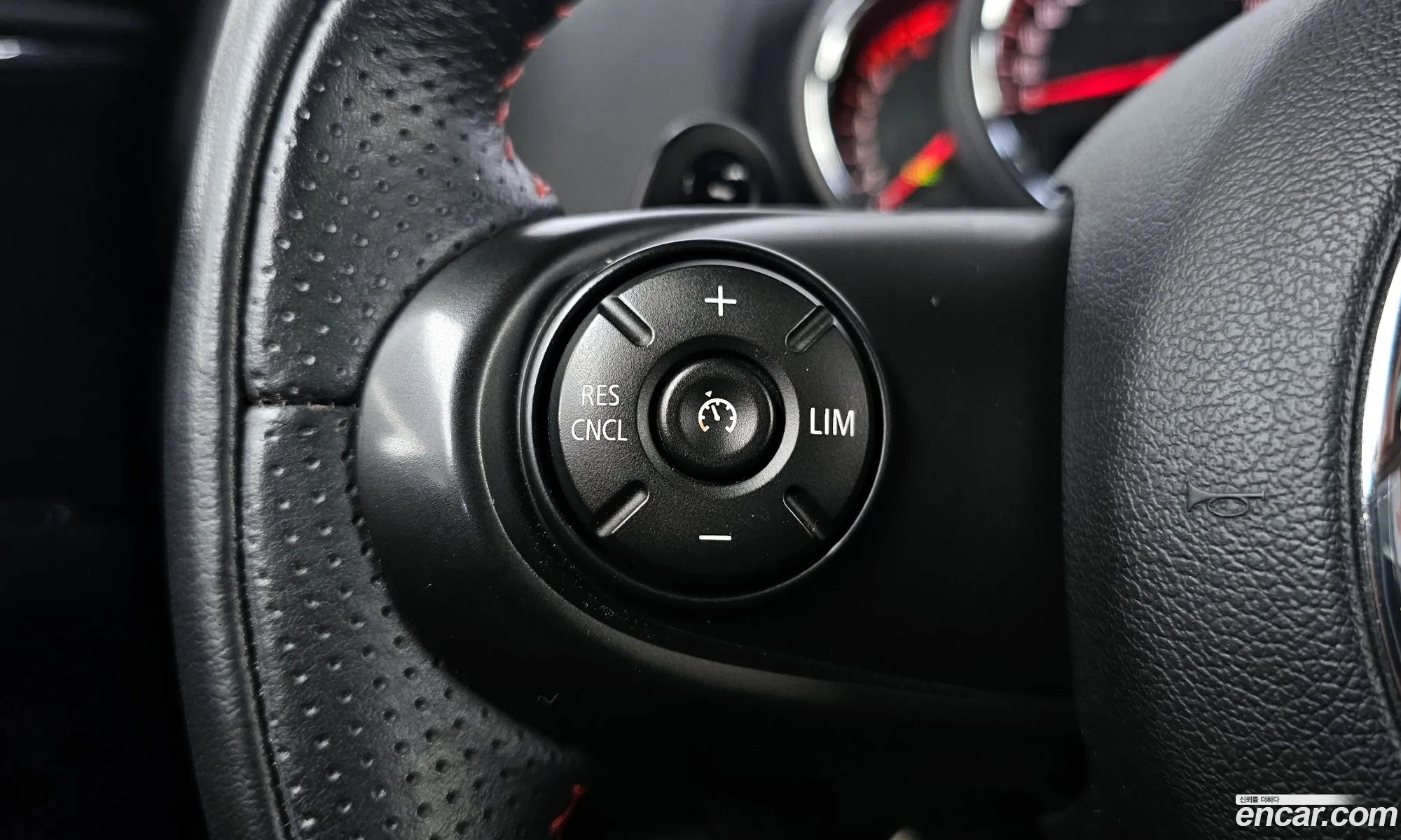 Mini Cooper S Countryman 2018 WMWYV9100J3F14986 — 18