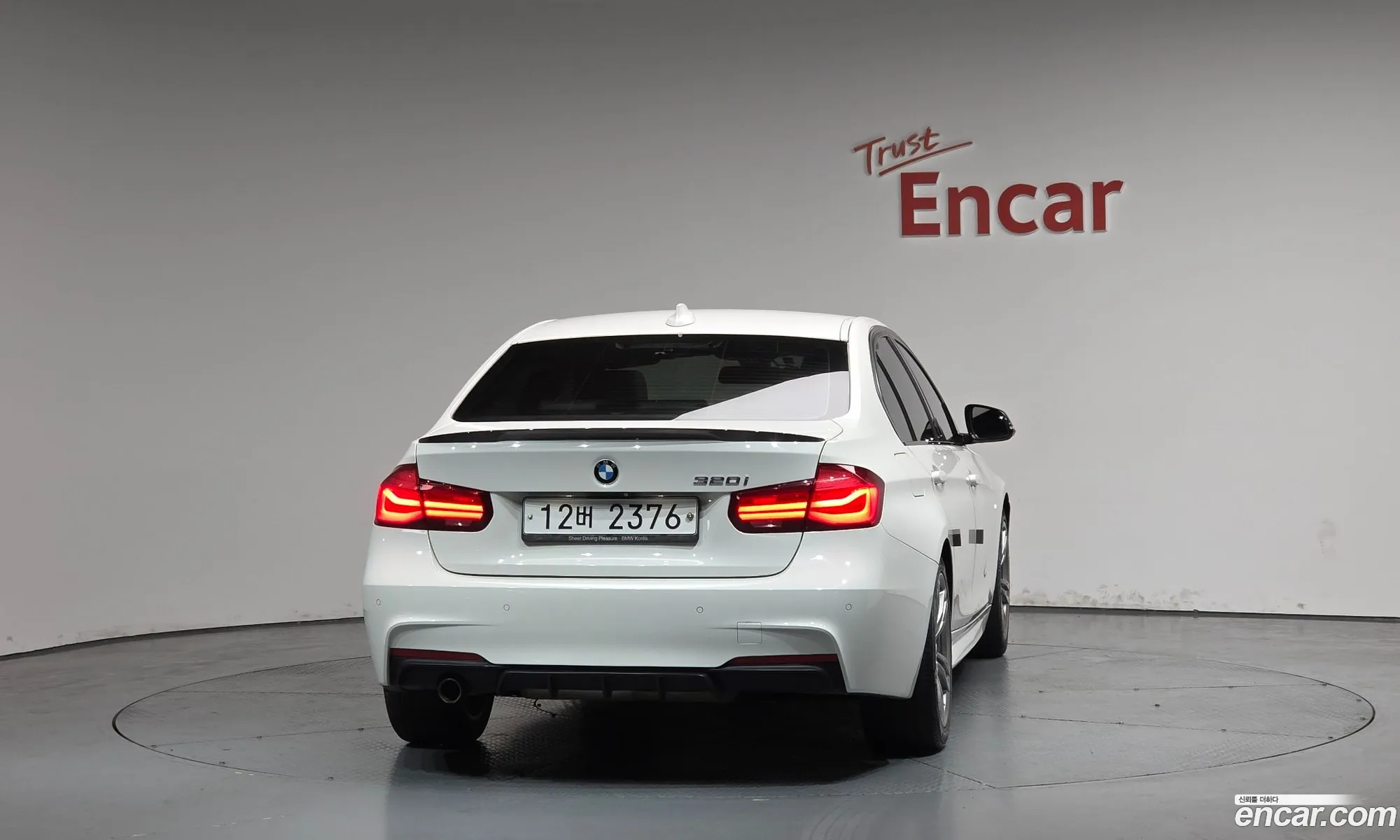 BMW 3 Series 2018 WBA8A910XJAH11560 — 29