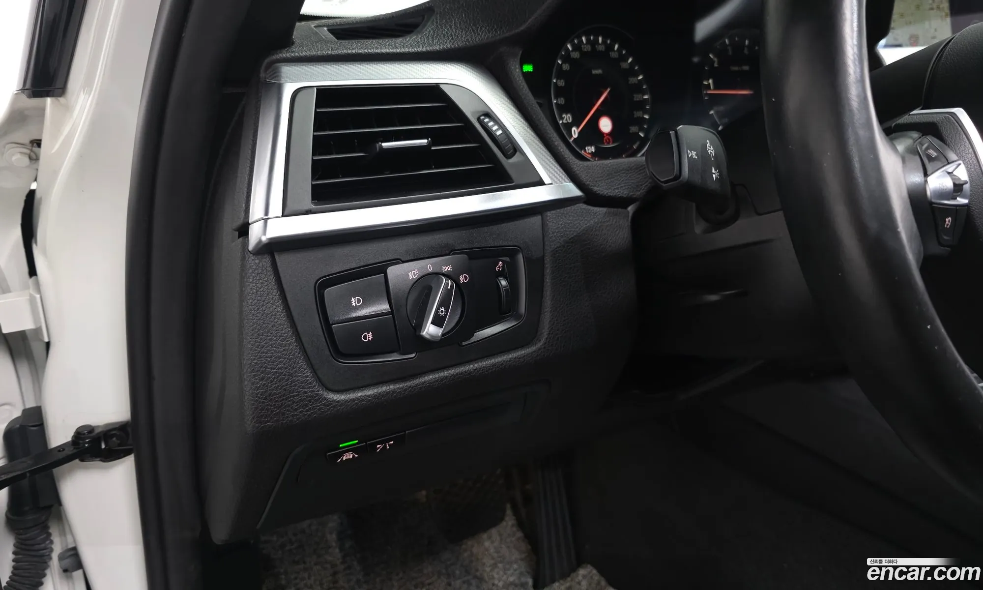 BMW 3 Series 2018 WBA8A910XJAH11560 — 15
