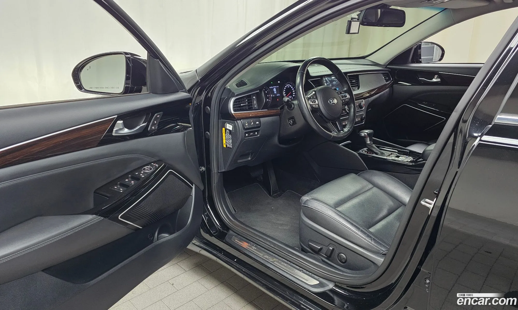 Kia K7 2019 — 4