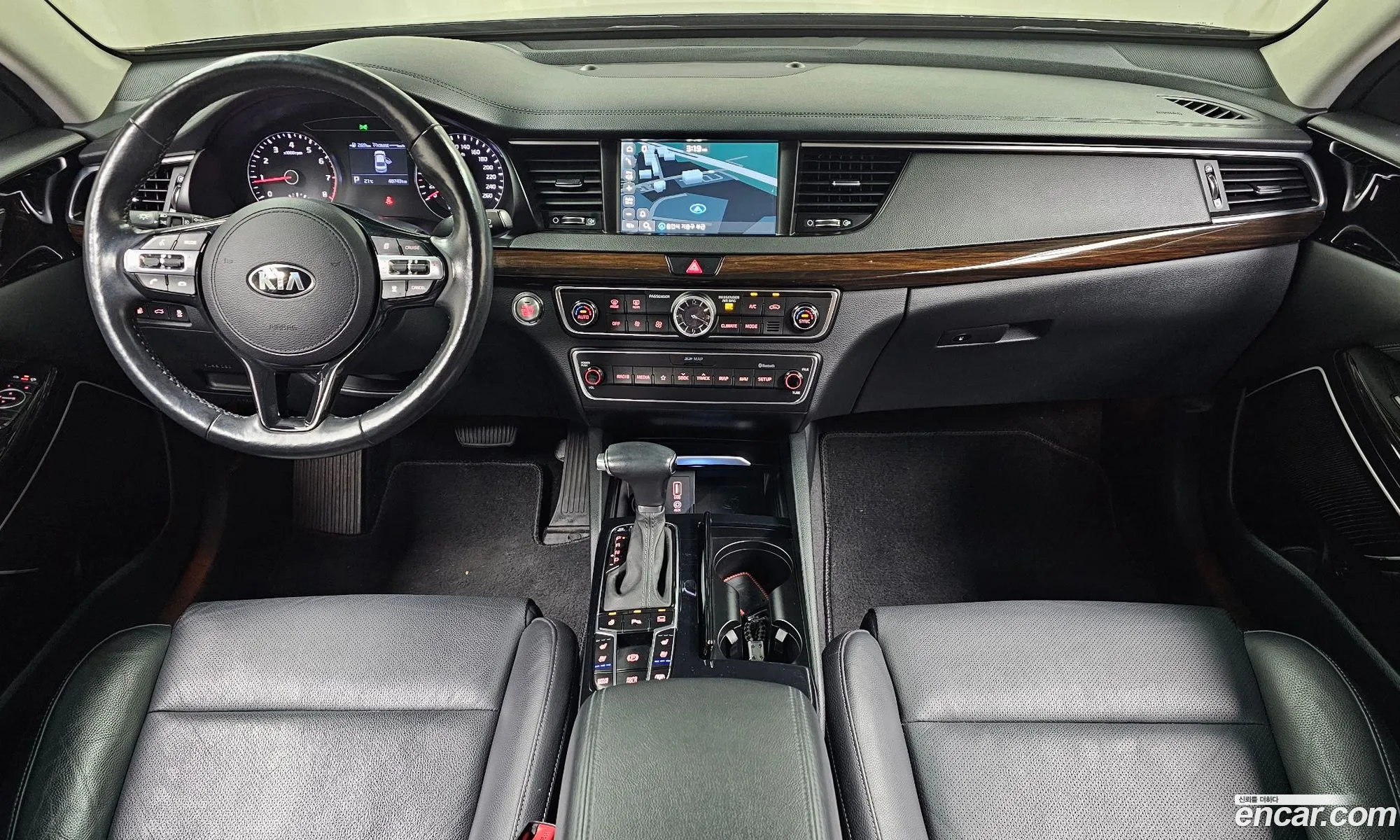 Kia K7 2019 — 11