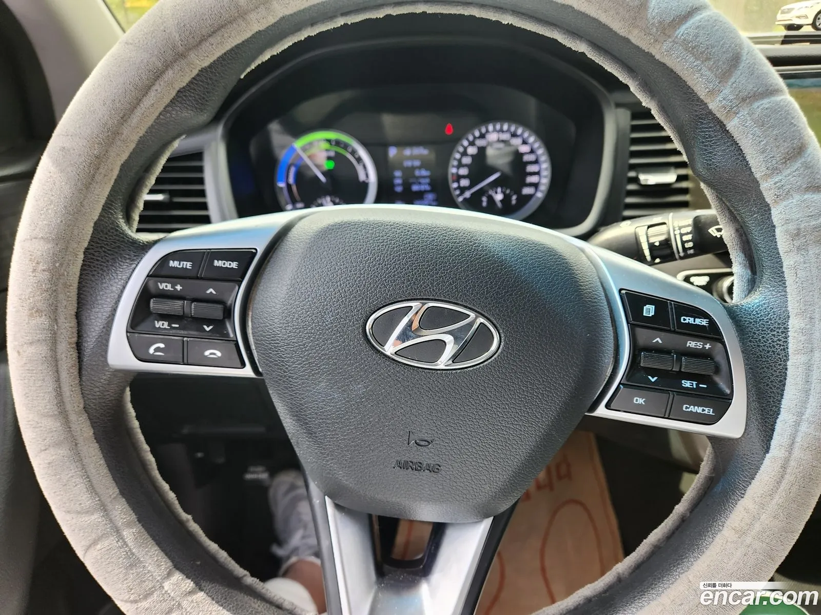 Hyundai Sonata New Rise Hybrid