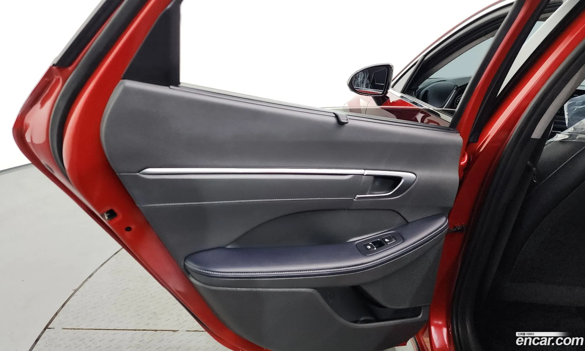 Hyundai Sonata 2020 — 28
