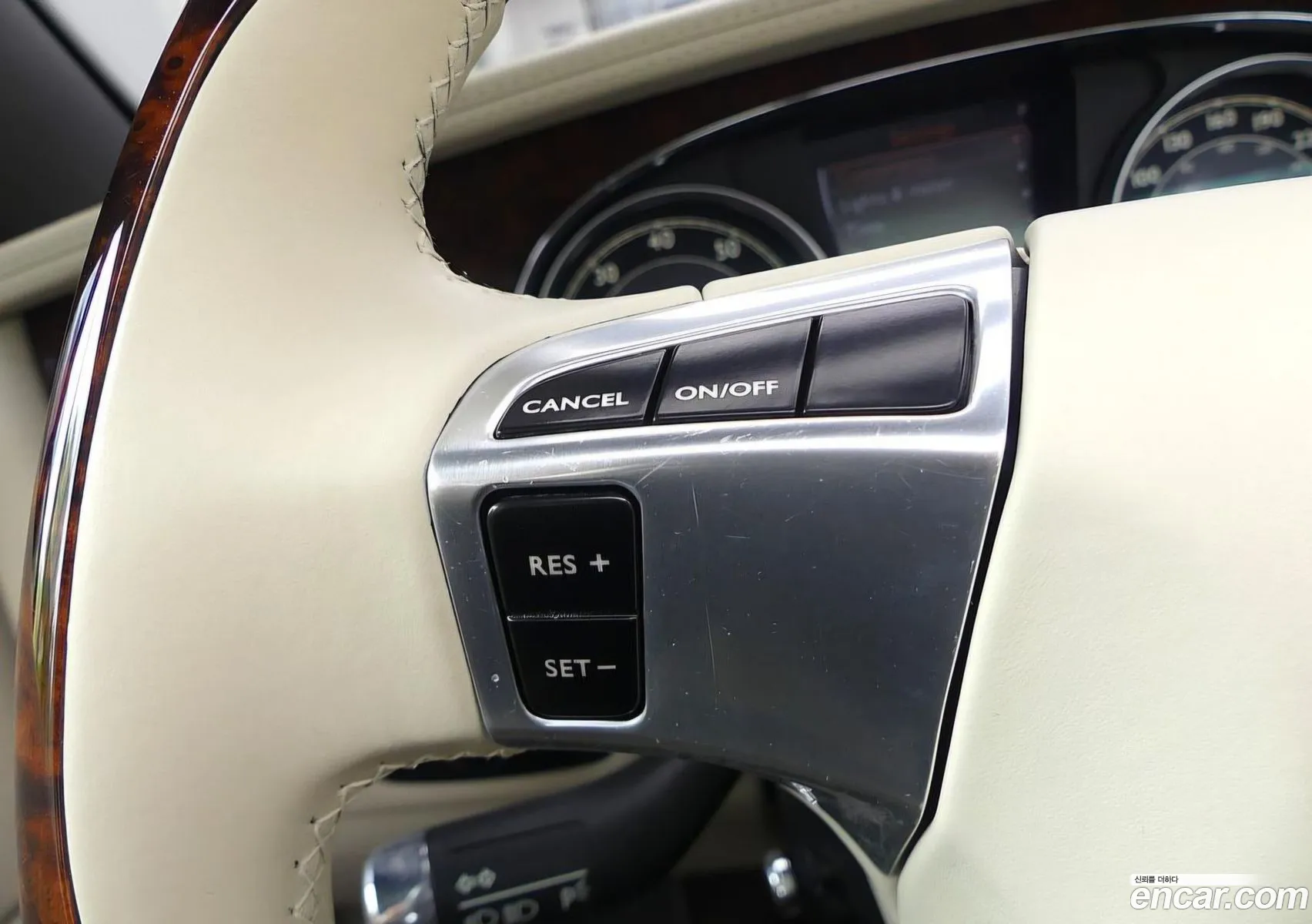 Bentley Continental GT 2012 — 17