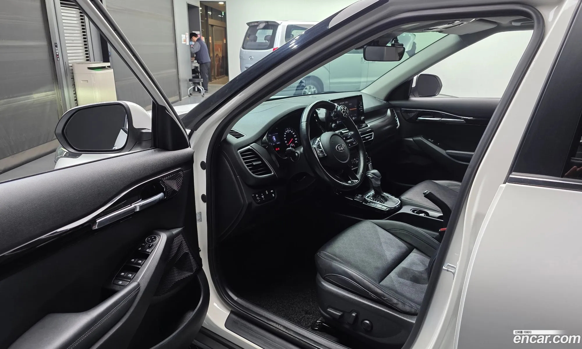 Kia Seltos 2019 — 33