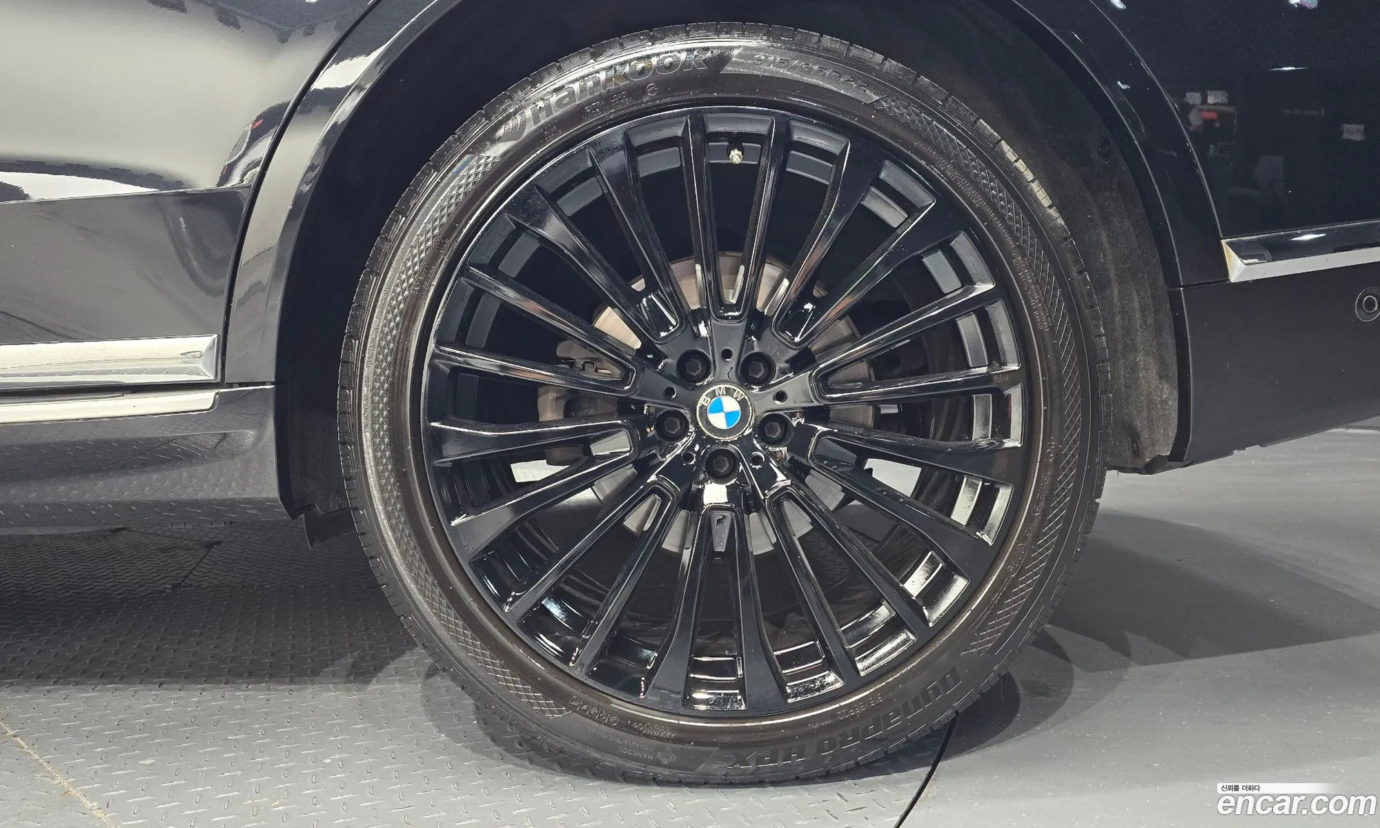 BMW X7 2019 WBACW8103KLS17551 — 8