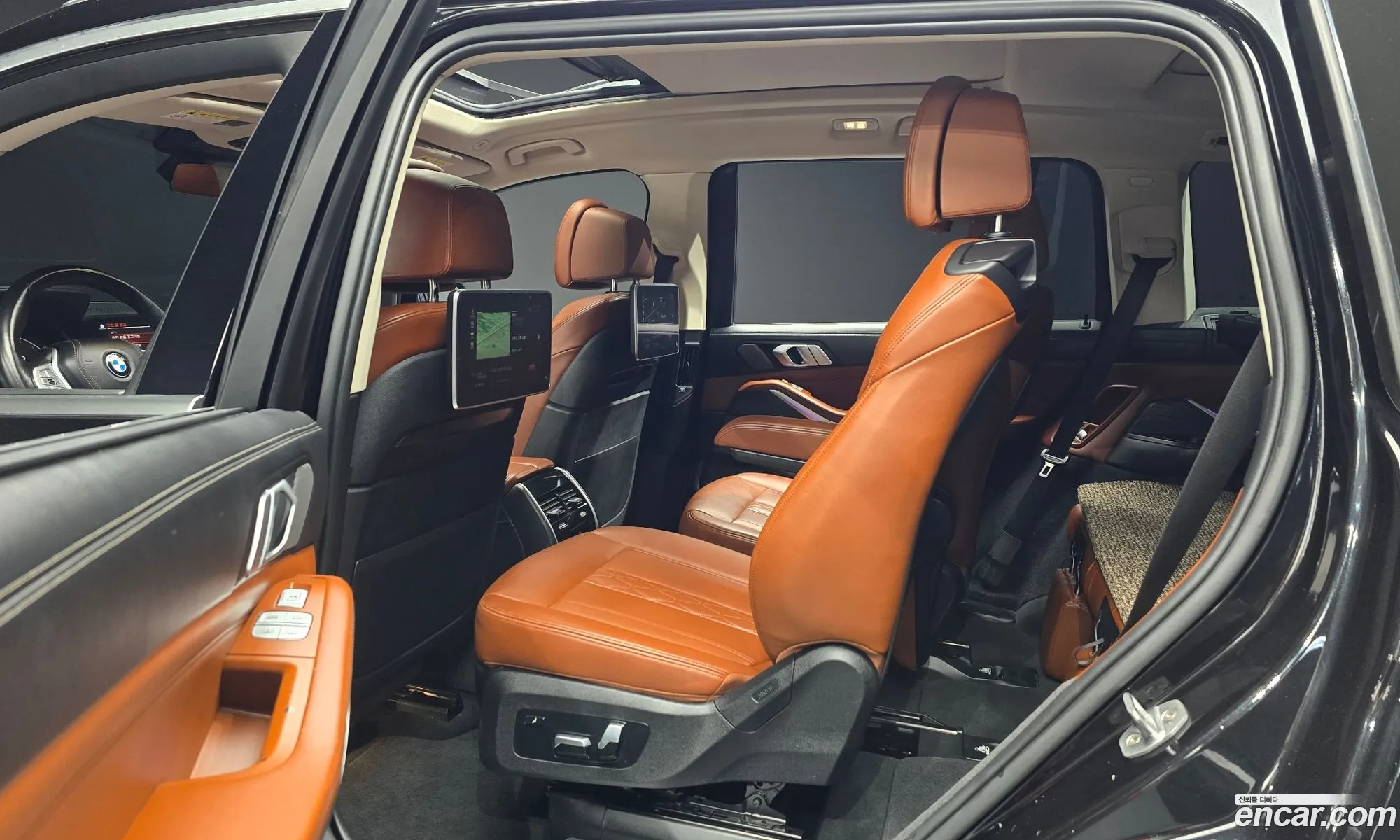 BMW X7 2019 WBACW8103KLS17551 — 10
