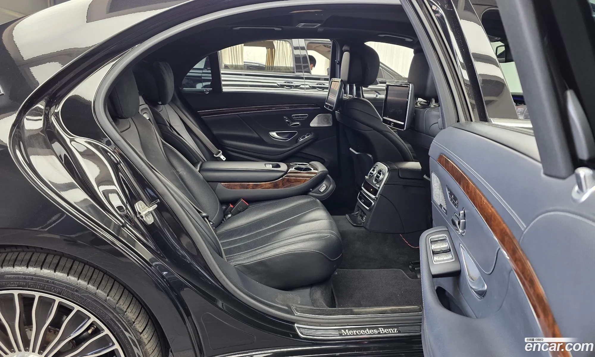 Mercedes-Benz S-Class W222 2014 — 18