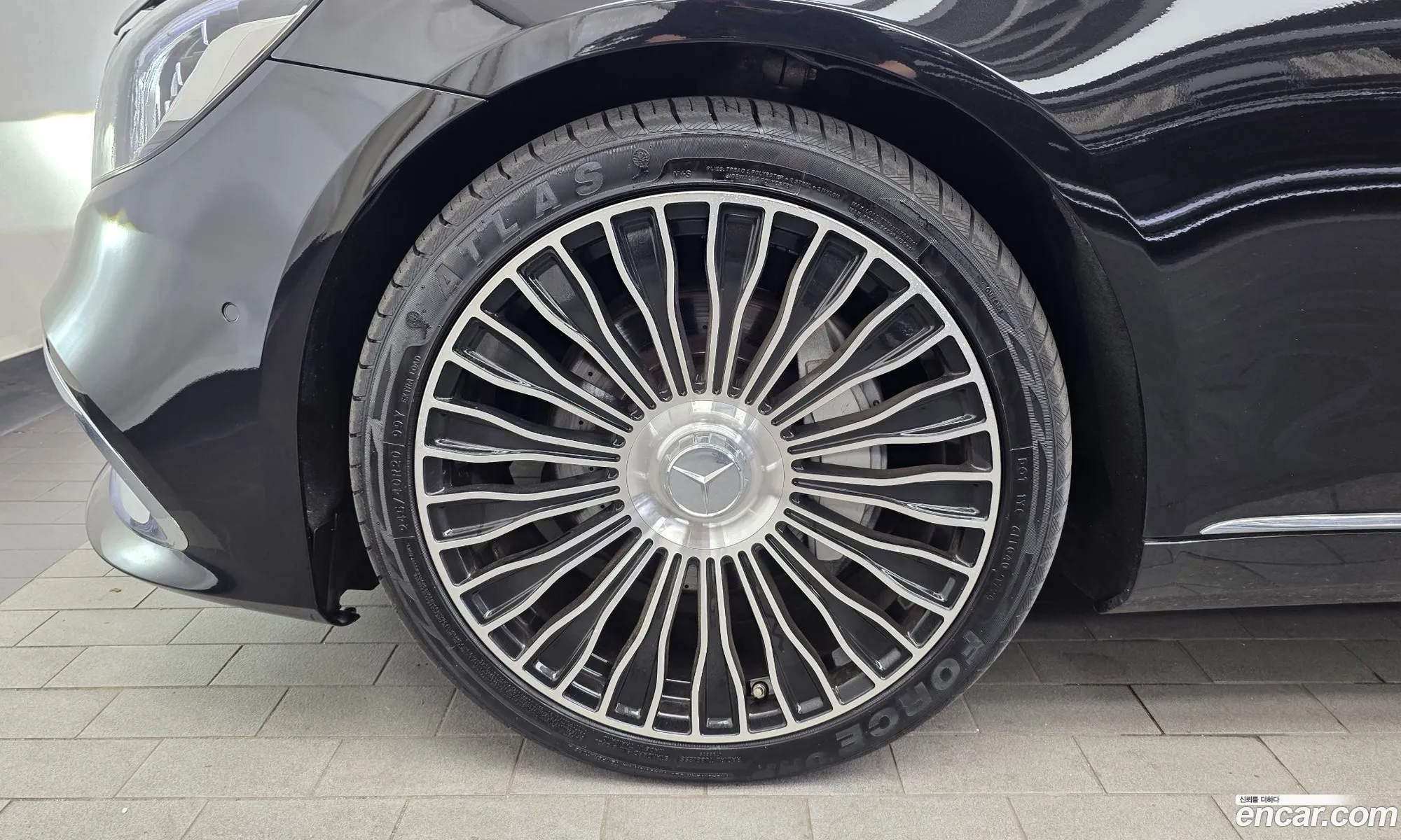 Mercedes-Benz S-Class W222 2014 — 17