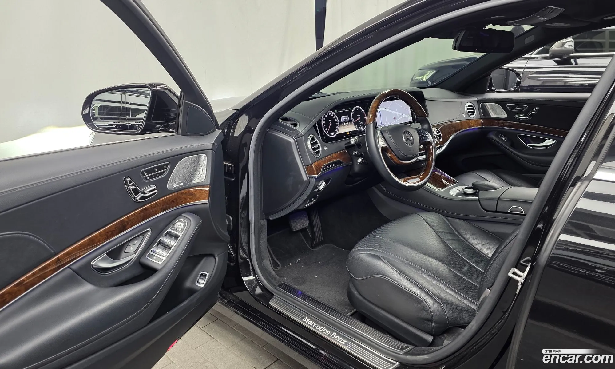 Mercedes-Benz S-Class W222 2014 — 13