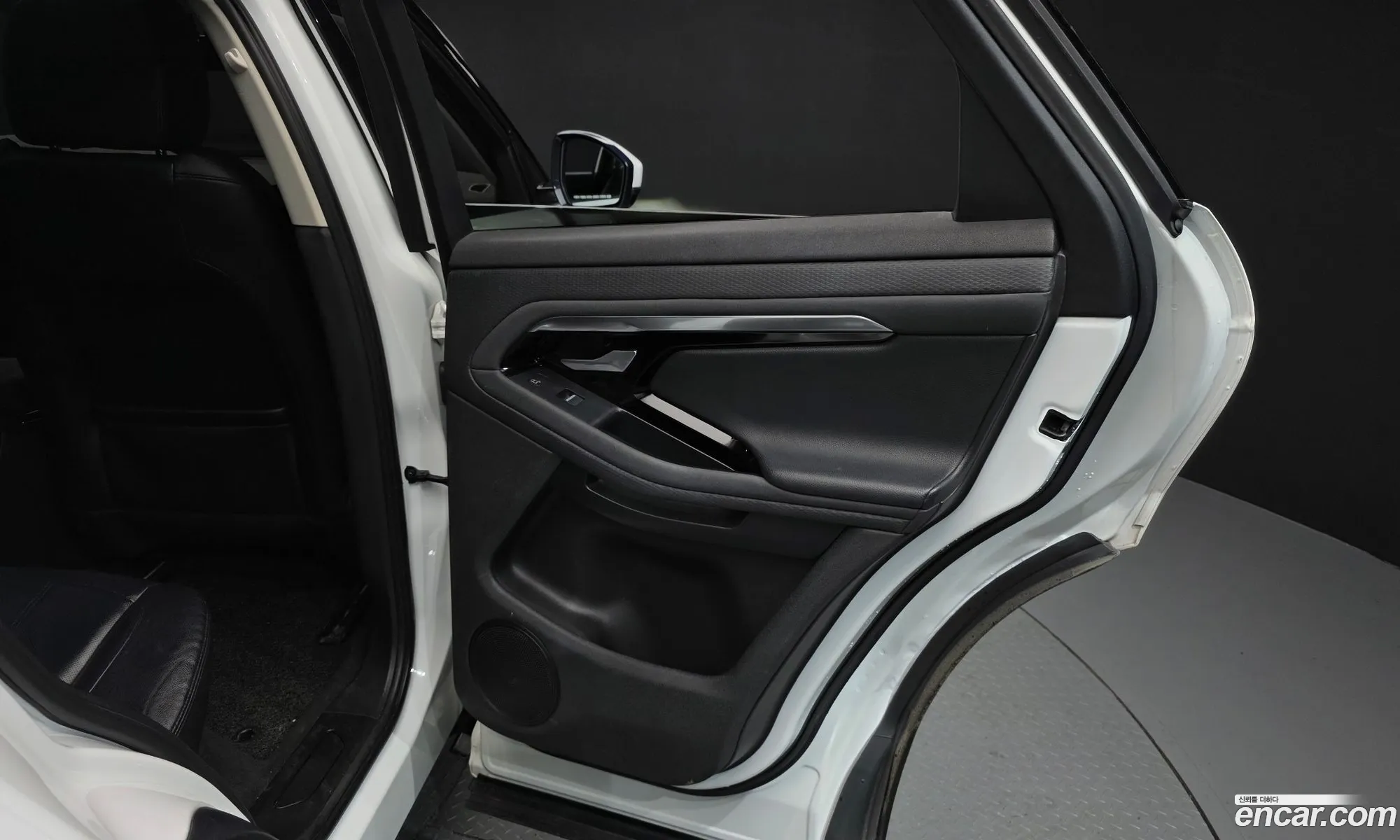 Land Rover Range Rover Evoque 2020 — 26