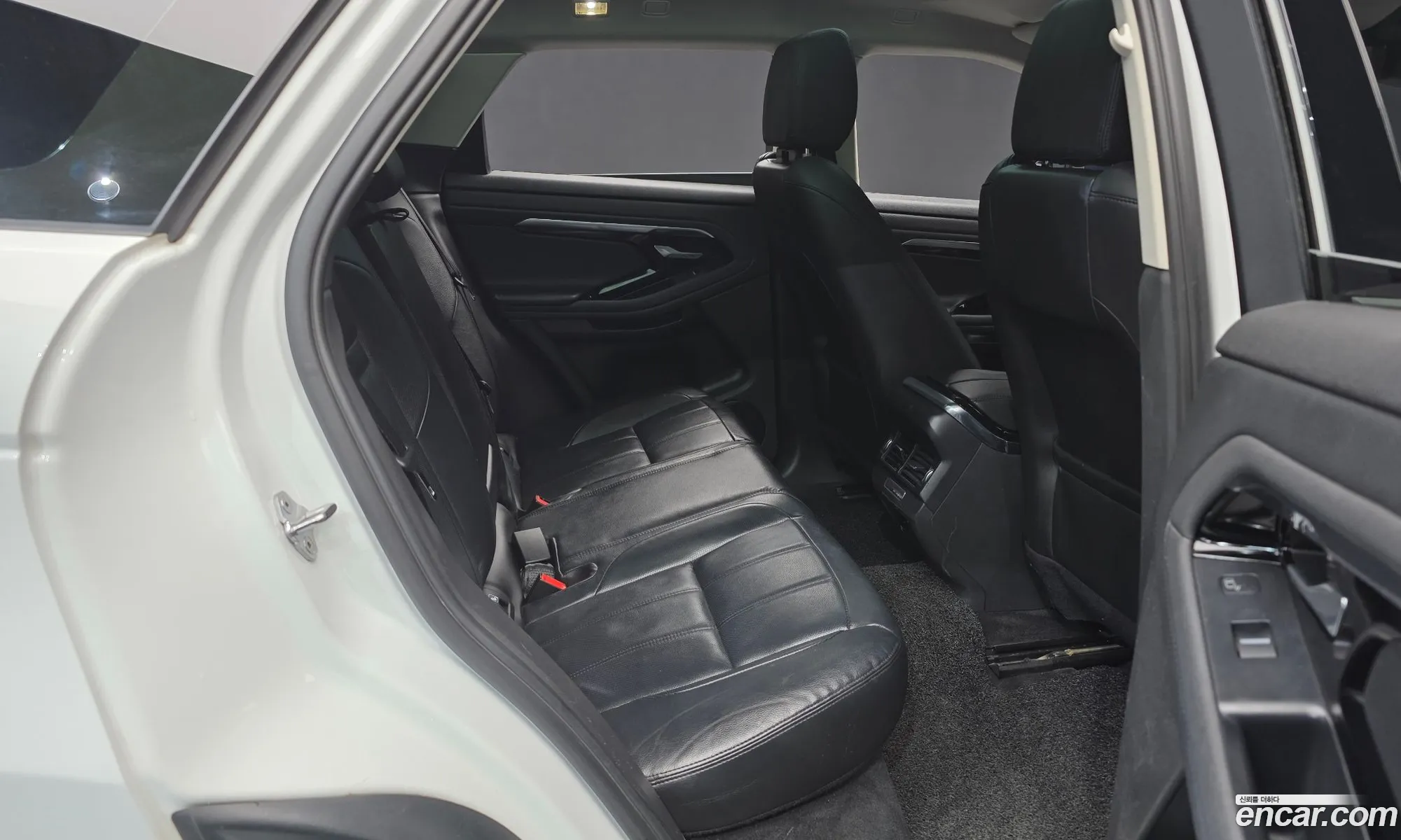 Land Rover Range Rover Evoque 2020 — 22