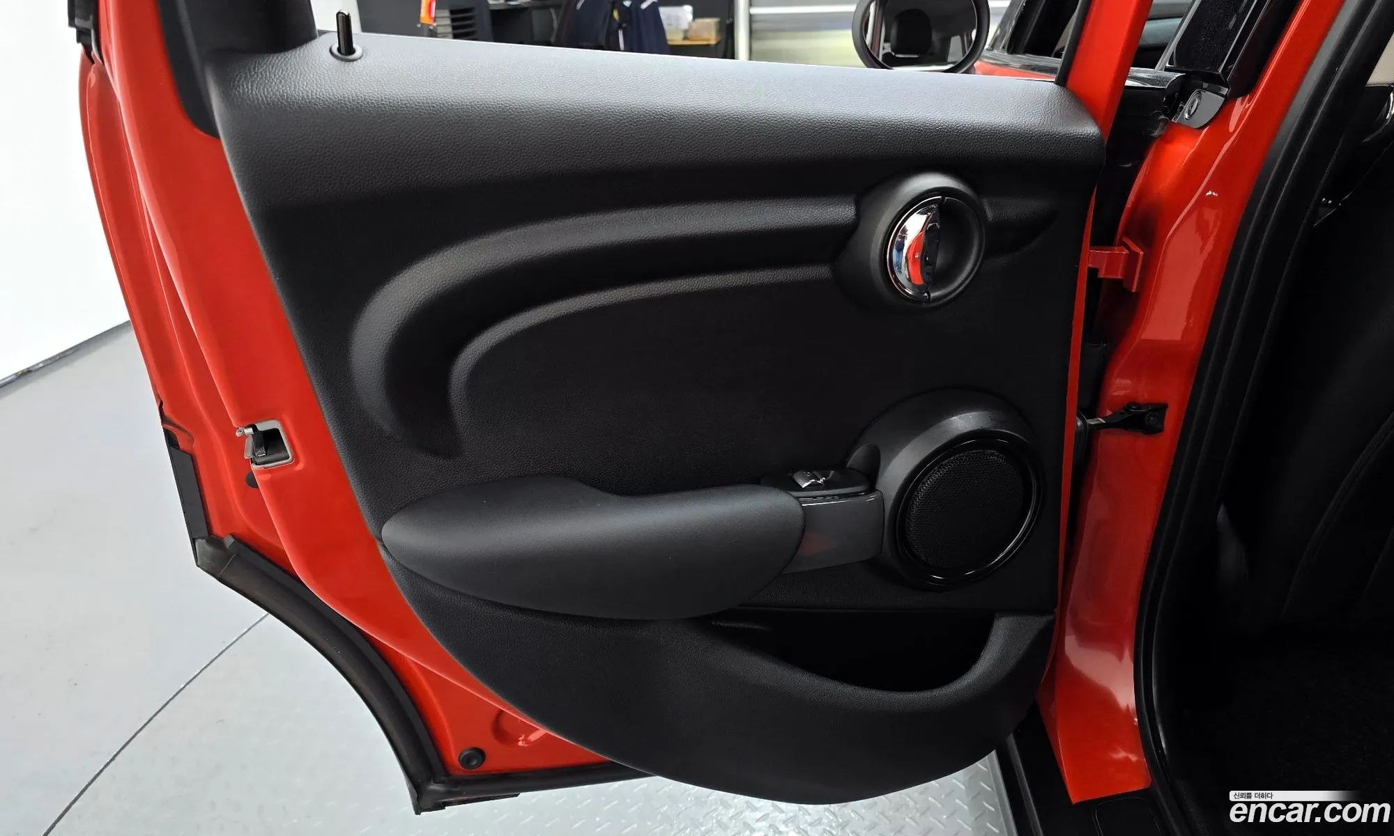 Mini Cooper 2021 WMWXV7102M2N42571 — 19