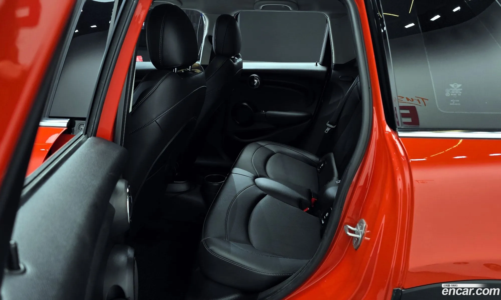 Mini Cooper 2021 WMWXV7102M2N42571 — 8