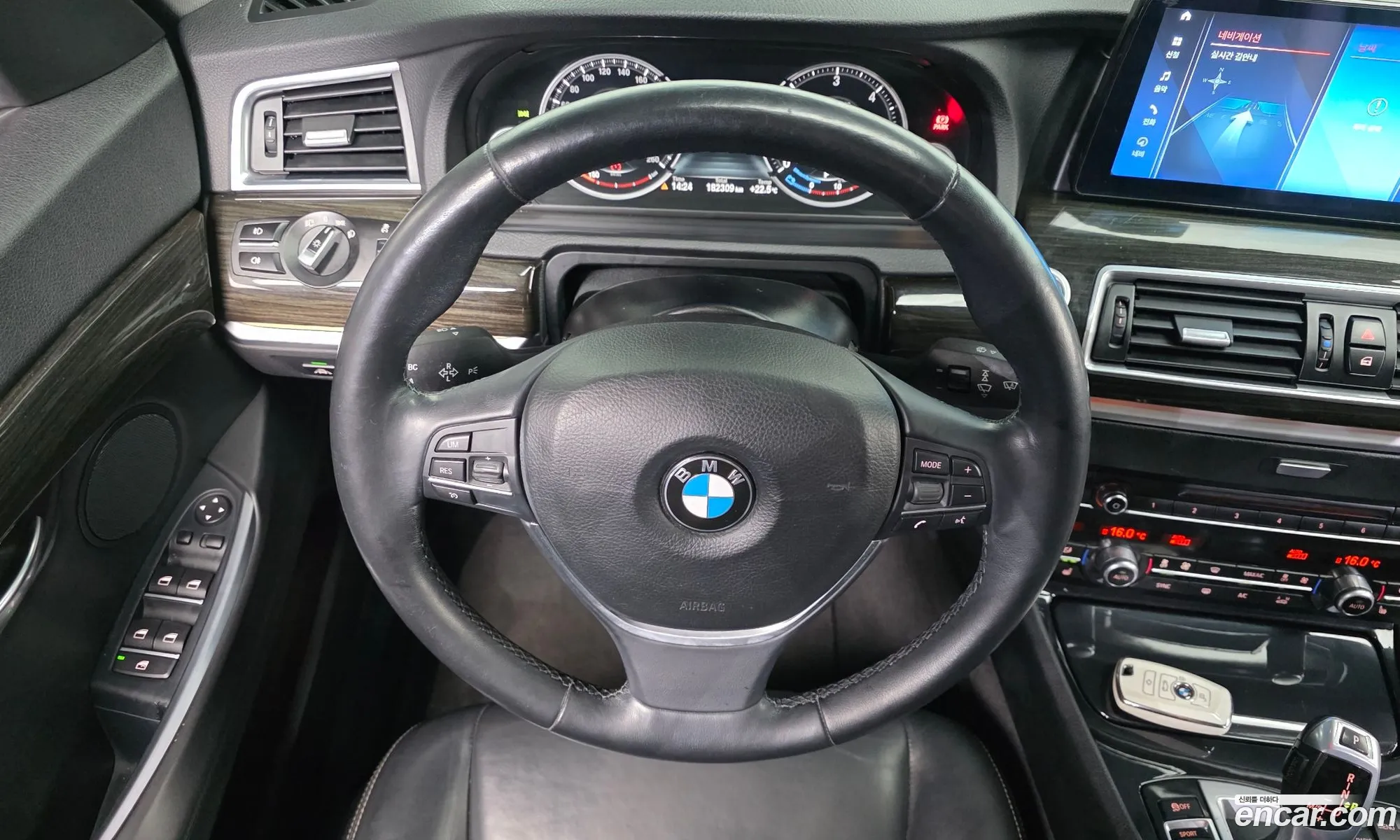BMW 5 Series GT 2016 WBA5N2104GG267464 — 2