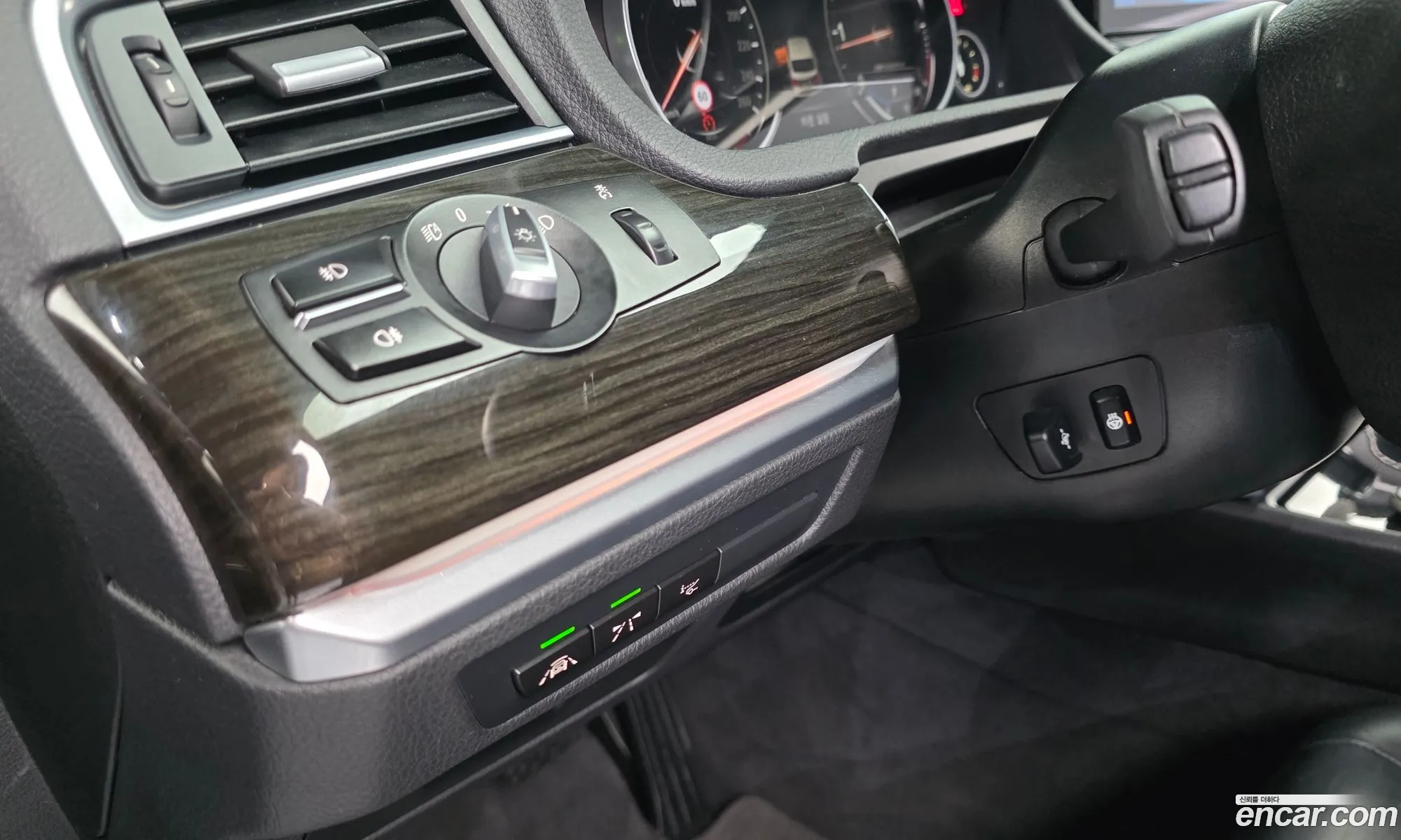 BMW 5 Series GT 2016 WBA5N2104GG267464 — 17