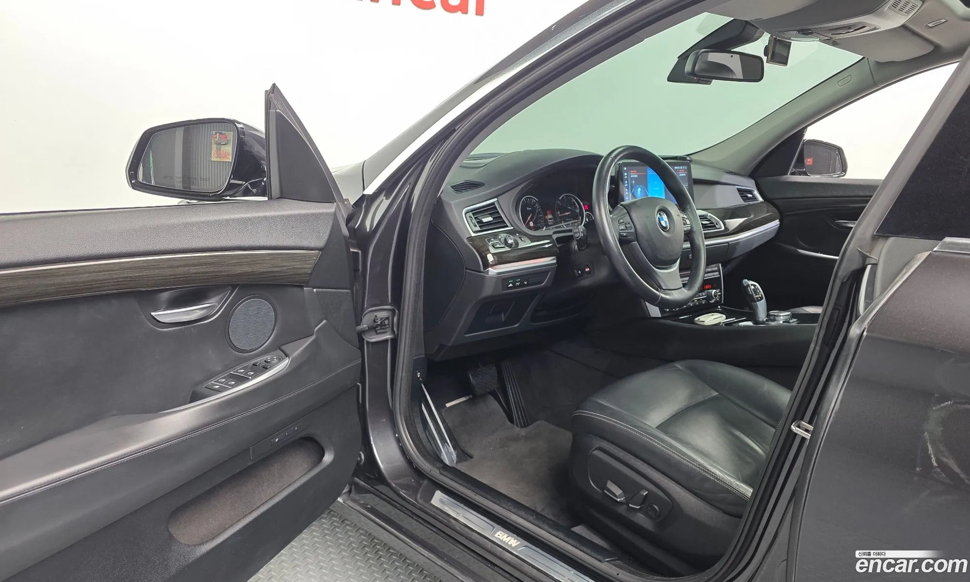 BMW 5 Series GT 2016 WBA5N2104GG267464 — 3