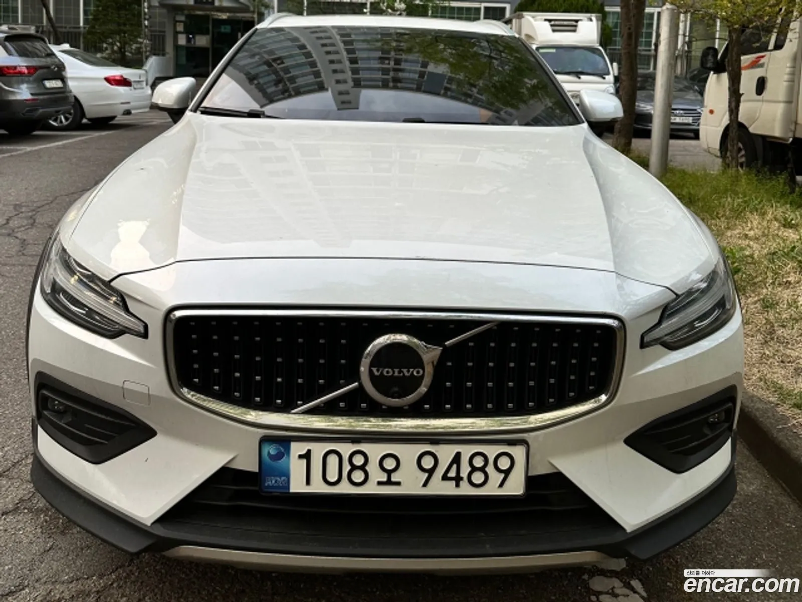 Volvo V60 Cross Country 2023 — 15