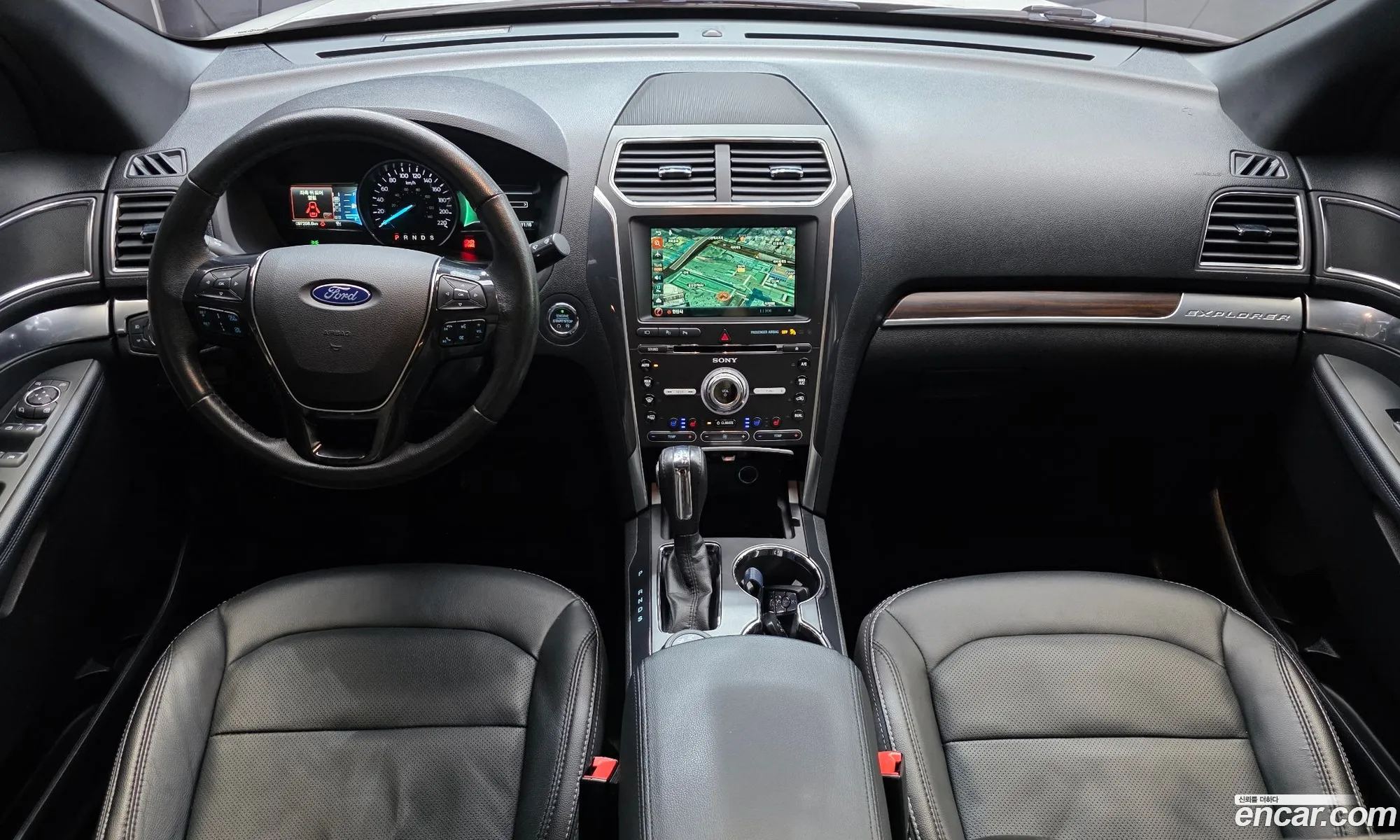 Ford Explorer 2018 — 3