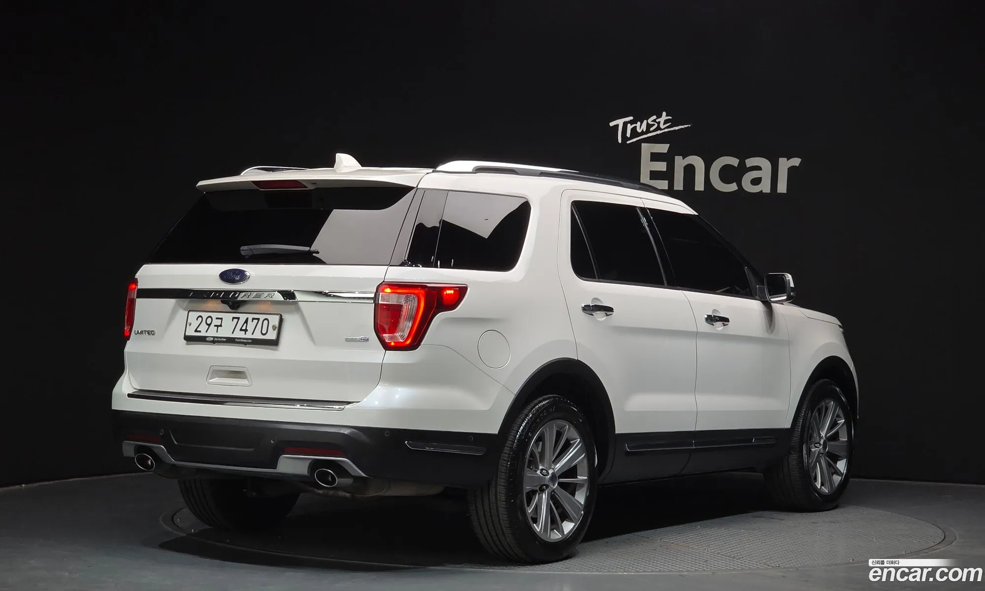 Ford Explorer 2018 — 12