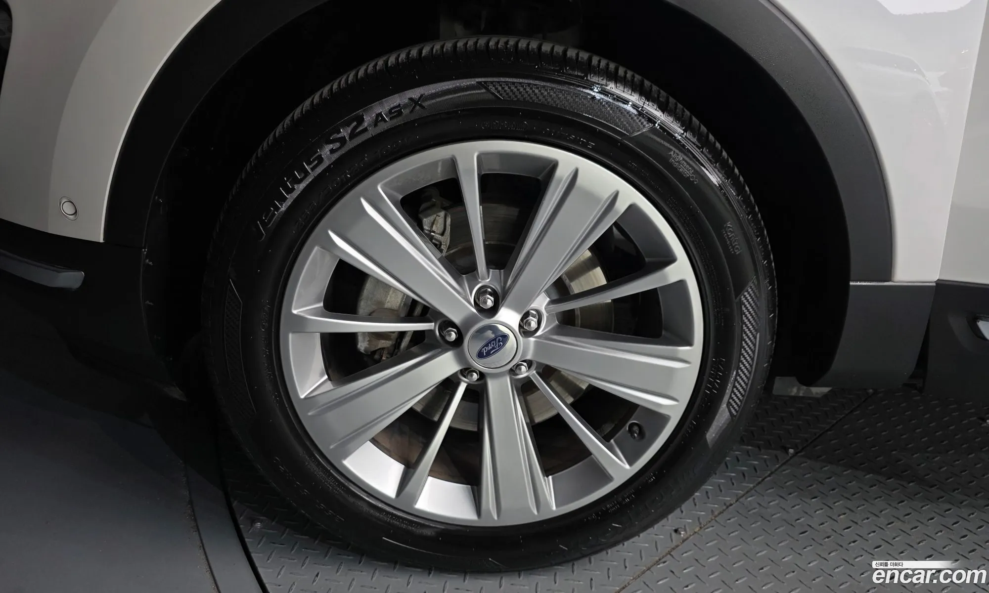 Ford Explorer 2018 — 9