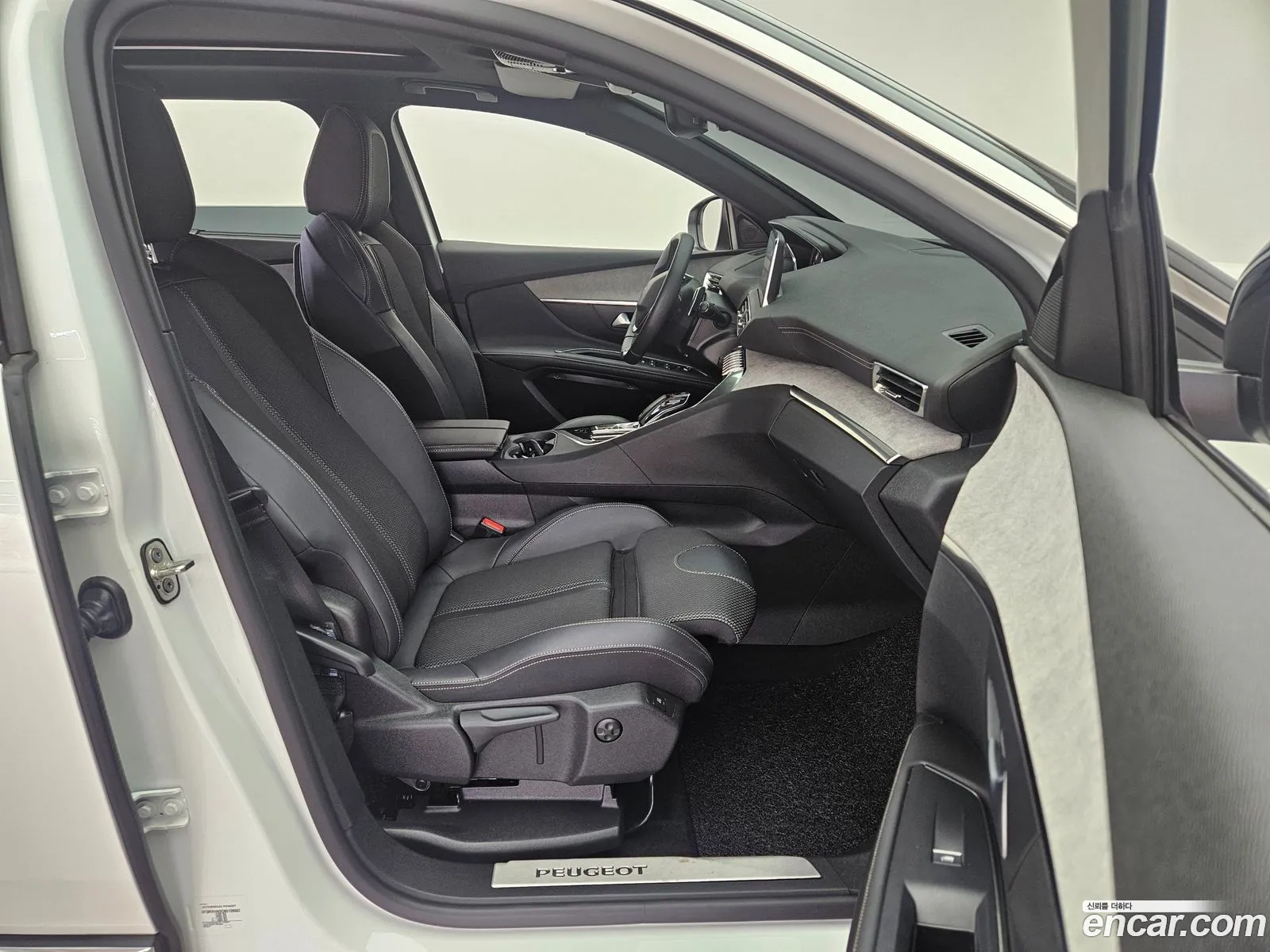 Peugeot 5008 2022 — 14