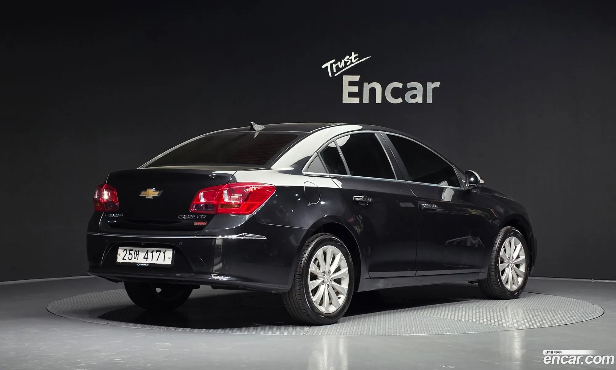 Chevrolet (GM Daewoo) Amazing New Cruze 2015 — 13