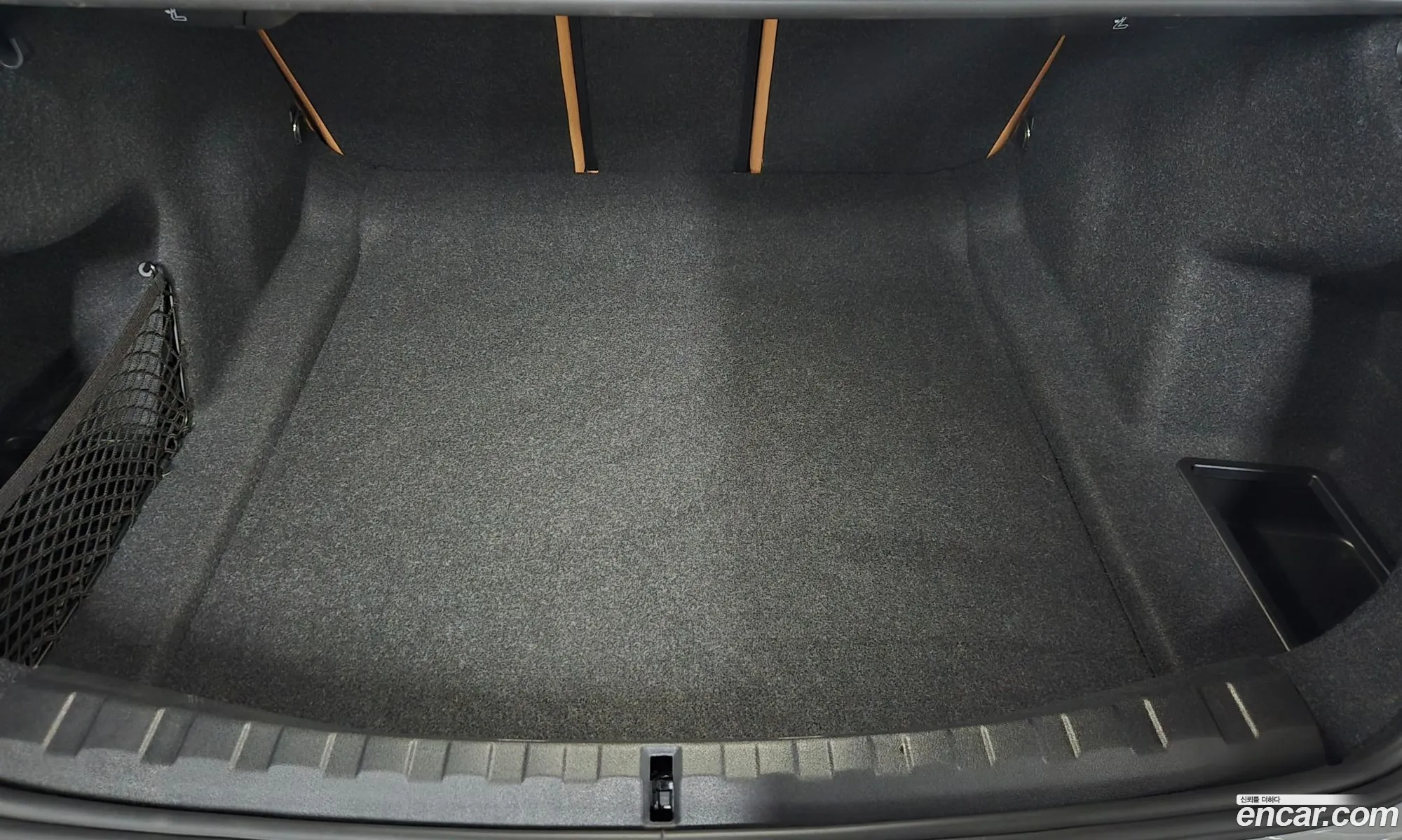 BMW 3 Series 2025 — 8