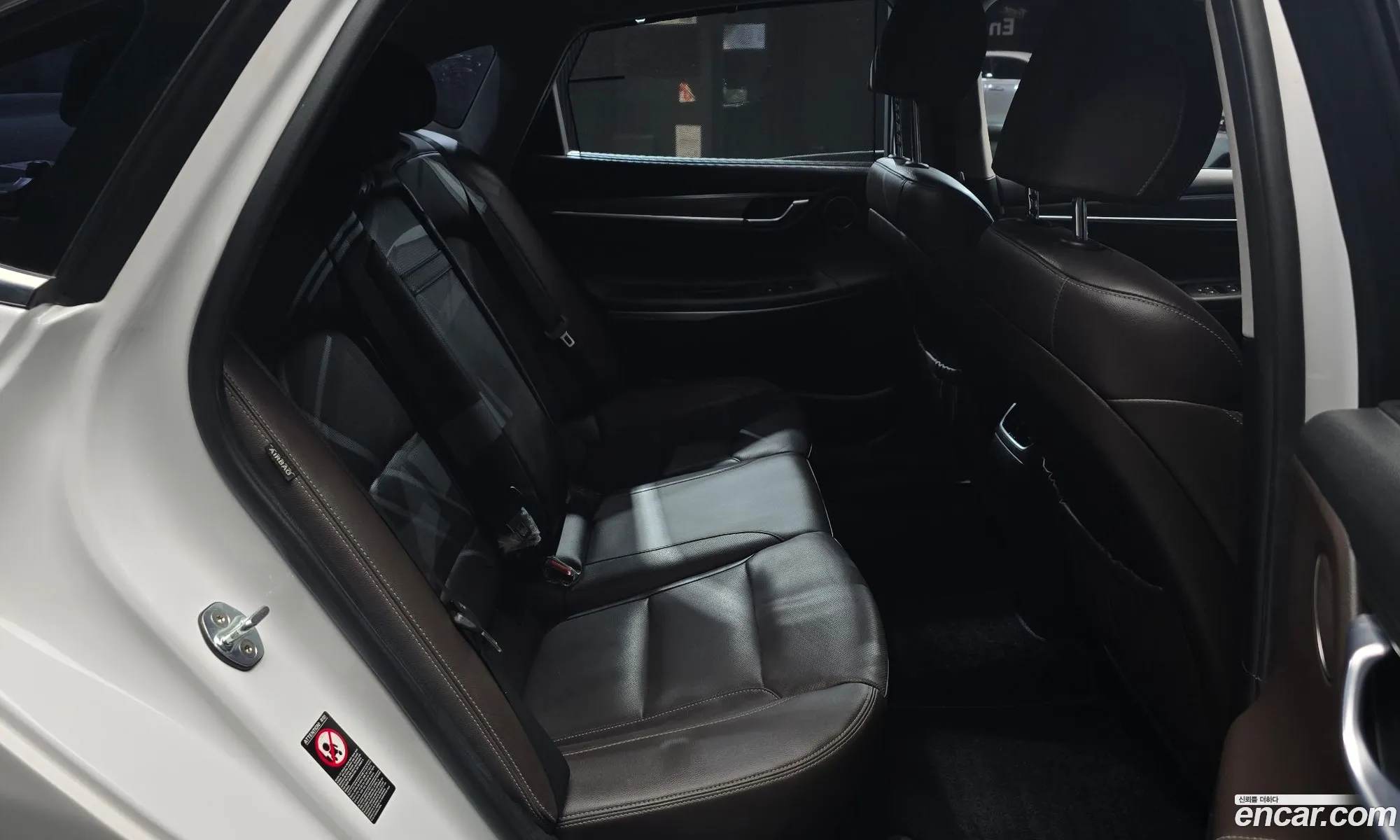 Hyundai Grandeur IG 2017 — 19