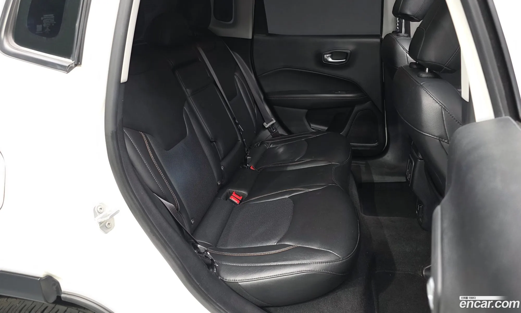 Jeep Compass 2018 3C4NJDBB3JT394087 — 21