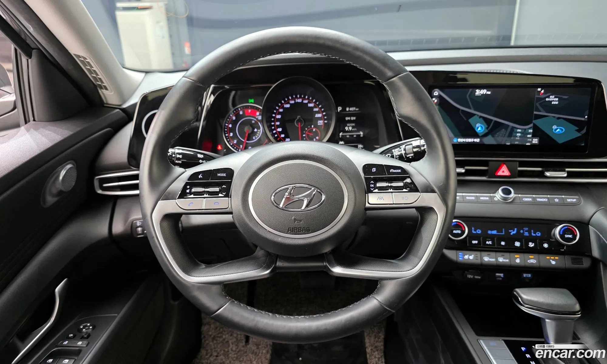 Hyundai Elantra 2021 — 17
