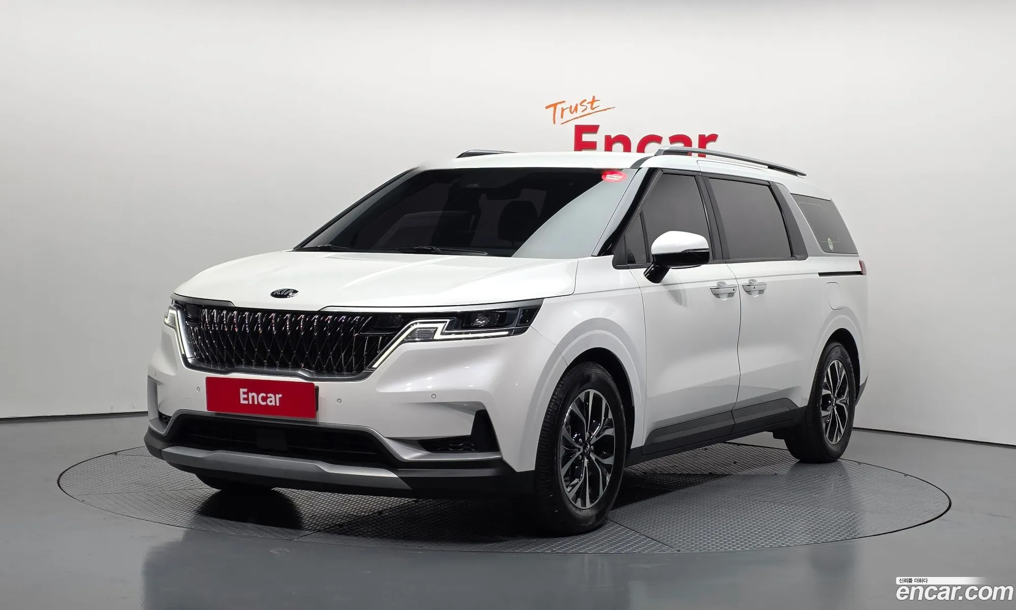 Kia Carnival 2020 — 8