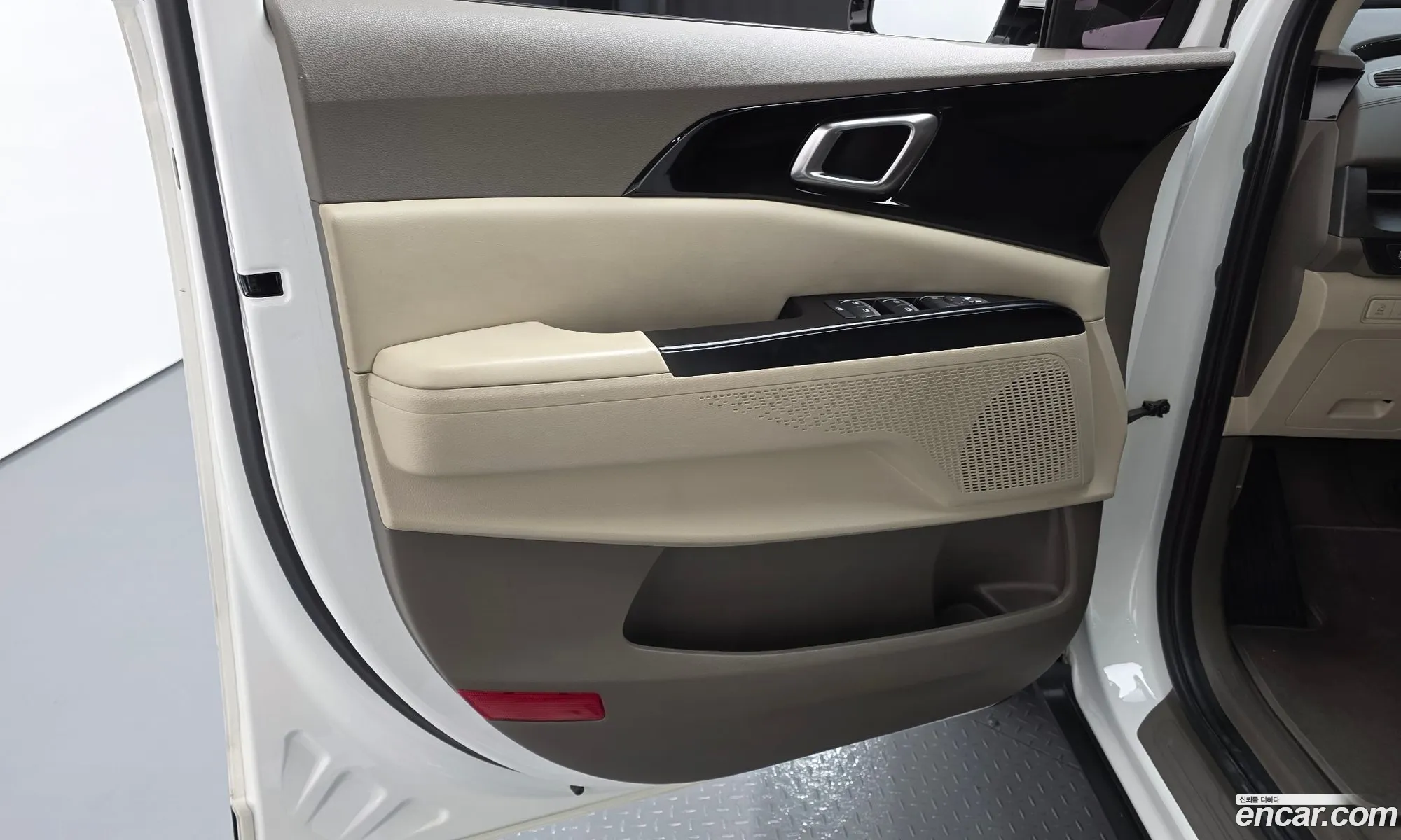 Kia Carnival 2020 — 10